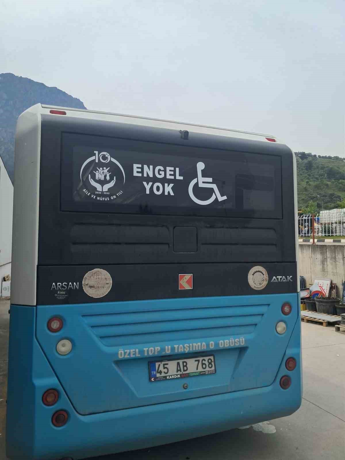 Manisa&rsquo;da 11 Togg&rsquo;lu &rsquo;Engel yok&rsquo; mesajı
