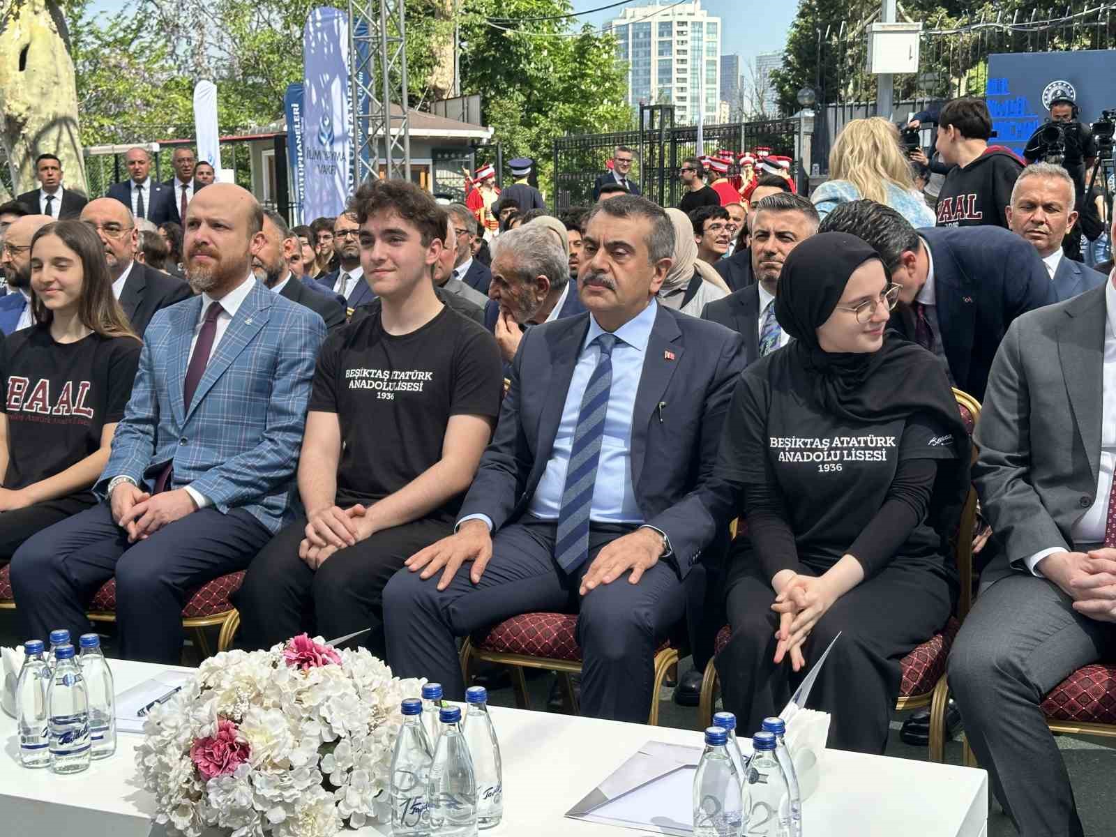 Bakan Tekin: "T&uuml;rkiye eğitim, &ouml;ğretim s&uuml;re&ccedil;lerinde son 20 yılı baz aldığımızda devrim niteliğinde işler yaptı"

