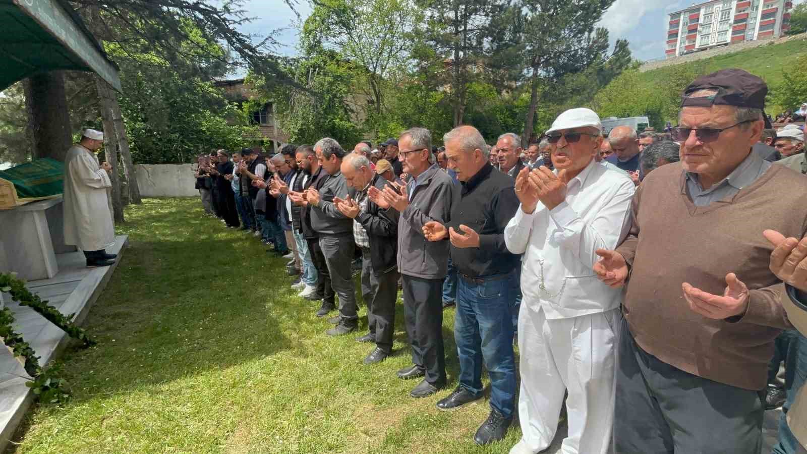 Minik Burak’ın isteği yürekleri parçaladı