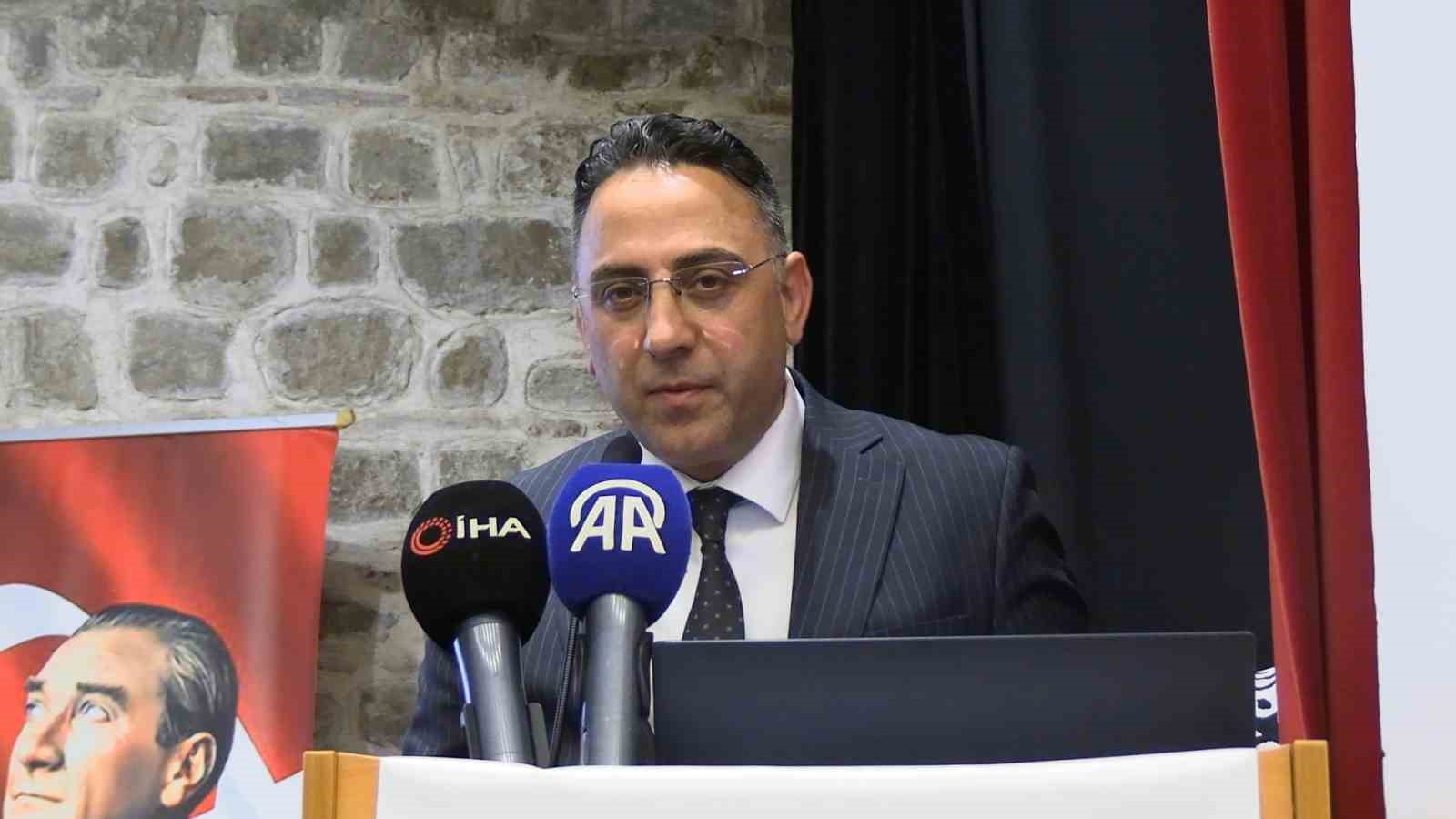 Edirne&rsquo;de koruyucu aile tanıtımı t&uuml;rk&uuml;ler eşliğinde yapıldı
