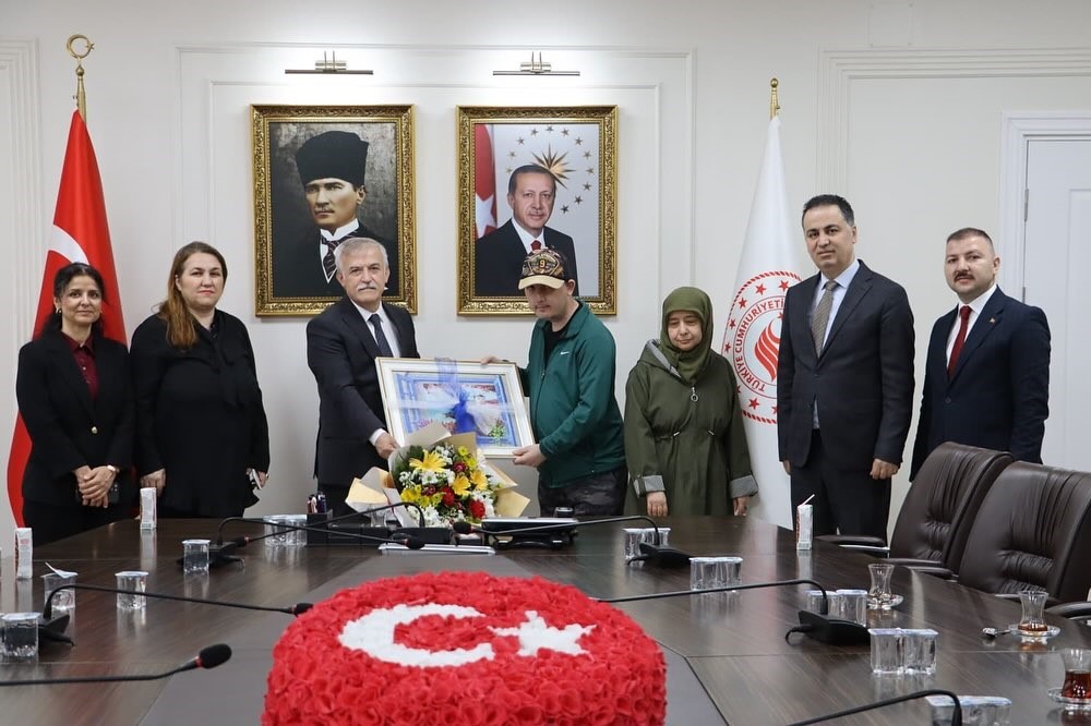 Özel bireylerden Vali Yardımcısı Balcı’ya ziyaret