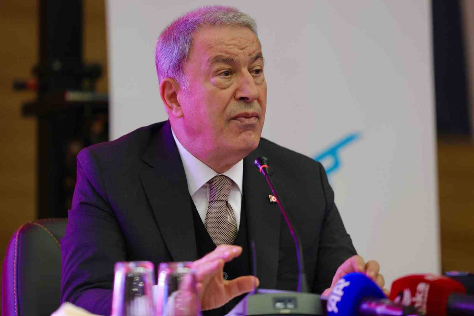 TBMM Milli Savunma Komisyonu Başkanı Akar: "Parasını verdiğimiz halde alamadıklarımızı şu anda ihra&ccedil; eder hale geldik"
