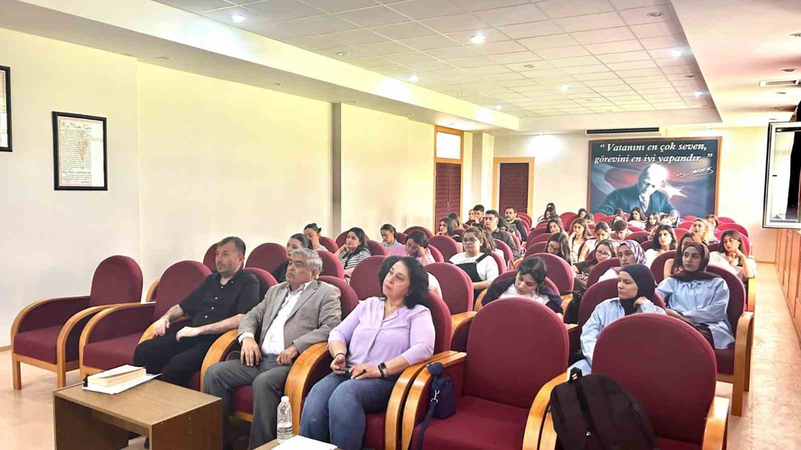 Metinbilim’den öğrenci yıl sonu paneli