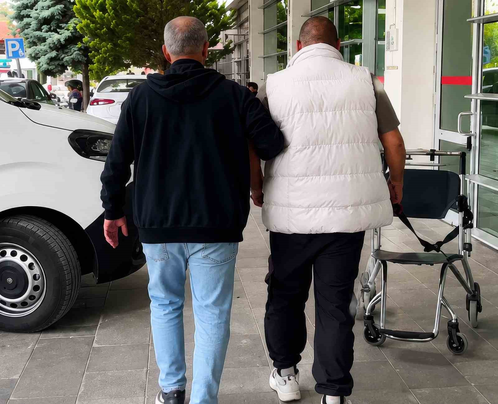 Kırıkkale&rsquo;de firari 3 h&uuml;k&uuml;ml&uuml; yakalandı
