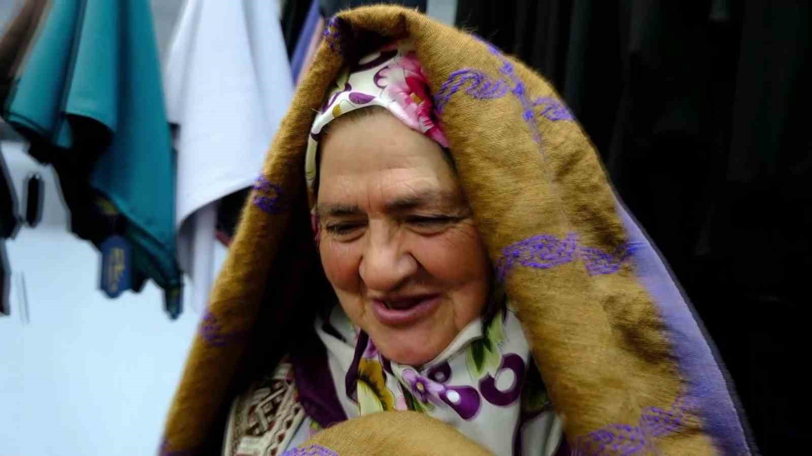 48 yıldır engelli evlada adanmış bir ömür ve vefakar Erzurumlu annenin hayalleri