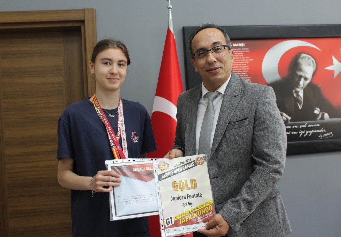 Makedonya&rsquo;da altın madalya kazanan &ouml;ğrenciden T&uuml;rkiye şampiyonluğu
