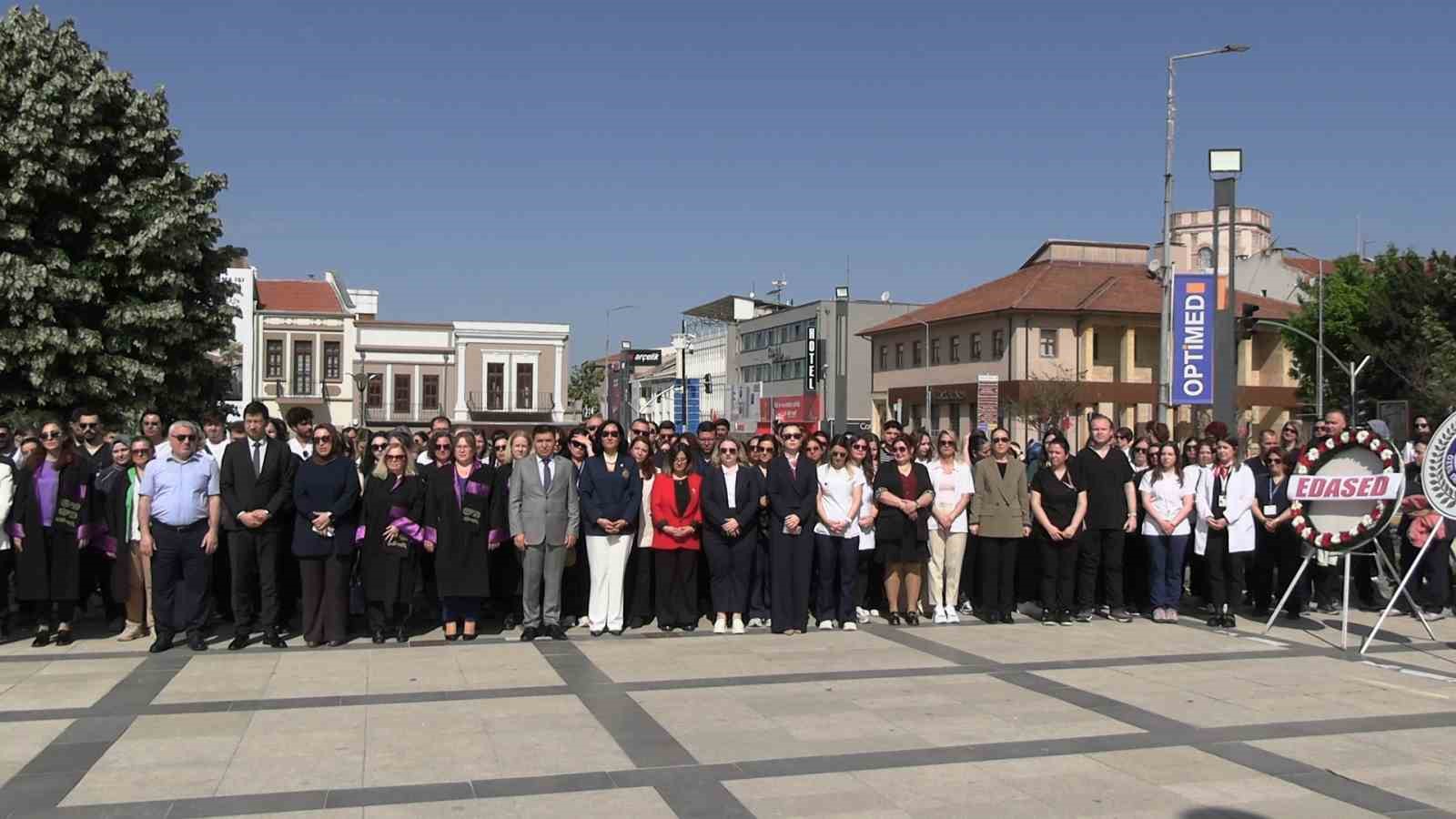Edirne&rsquo;de Hemşireler G&uuml;n&uuml; t&ouml;renle kutlandı
