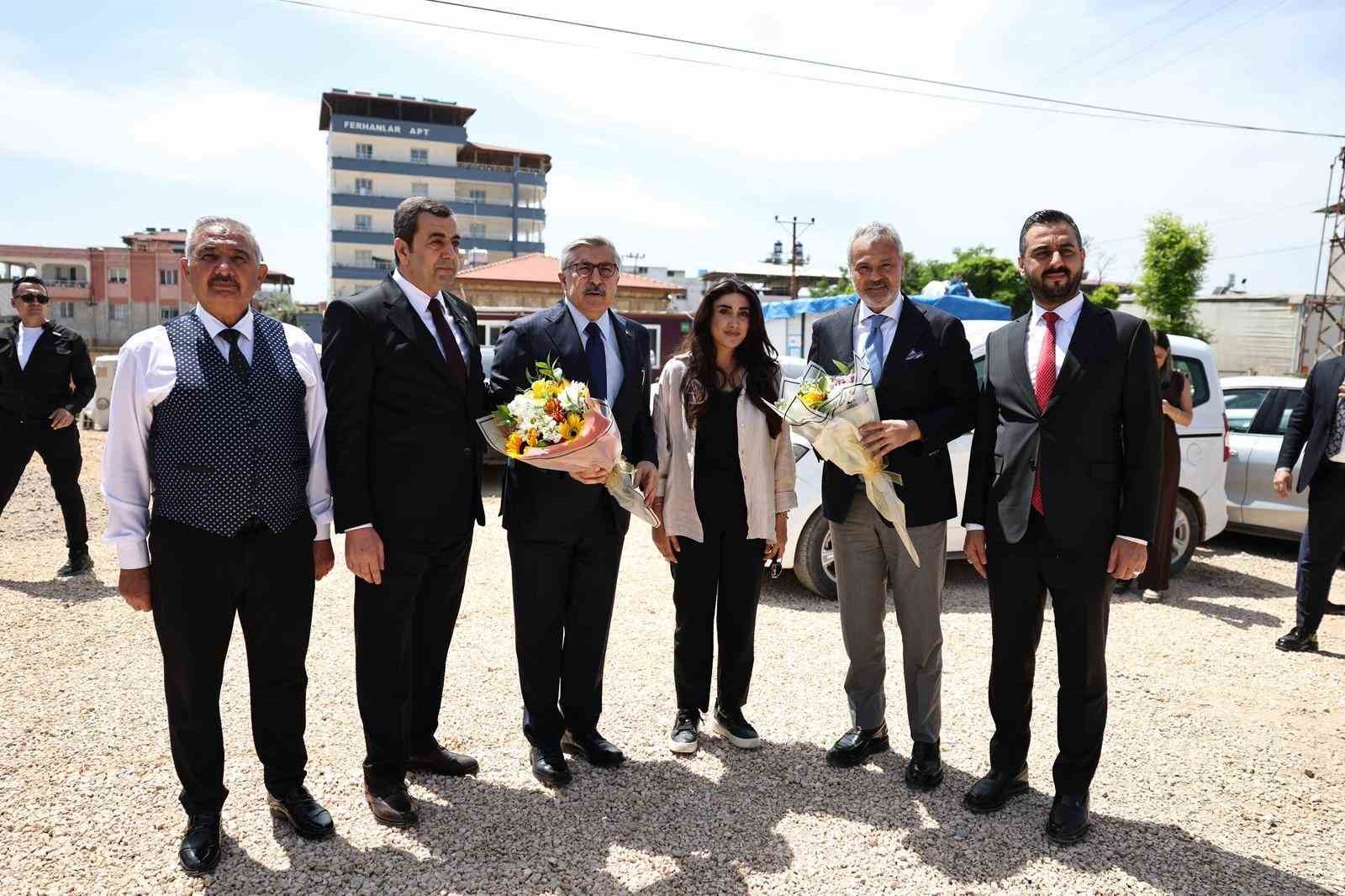 Başkan &Ouml;nt&uuml;rk, Reyhanlı&rsquo;daki otogar projesini inceledi
