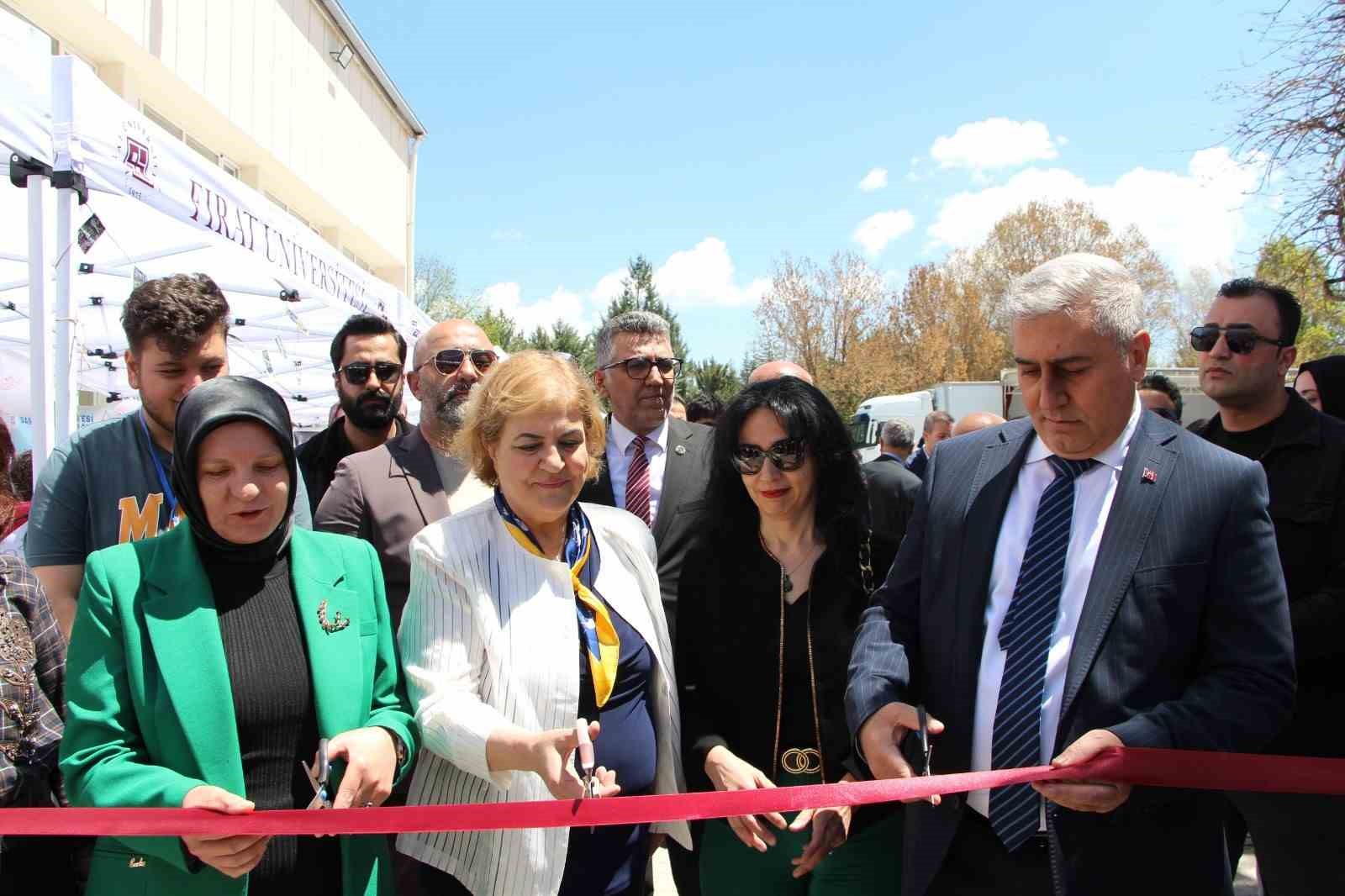 Fırat &Uuml;niversitesi&rsquo;nde "Bilim ve &Ouml;ğrenci Festivali" başladı
