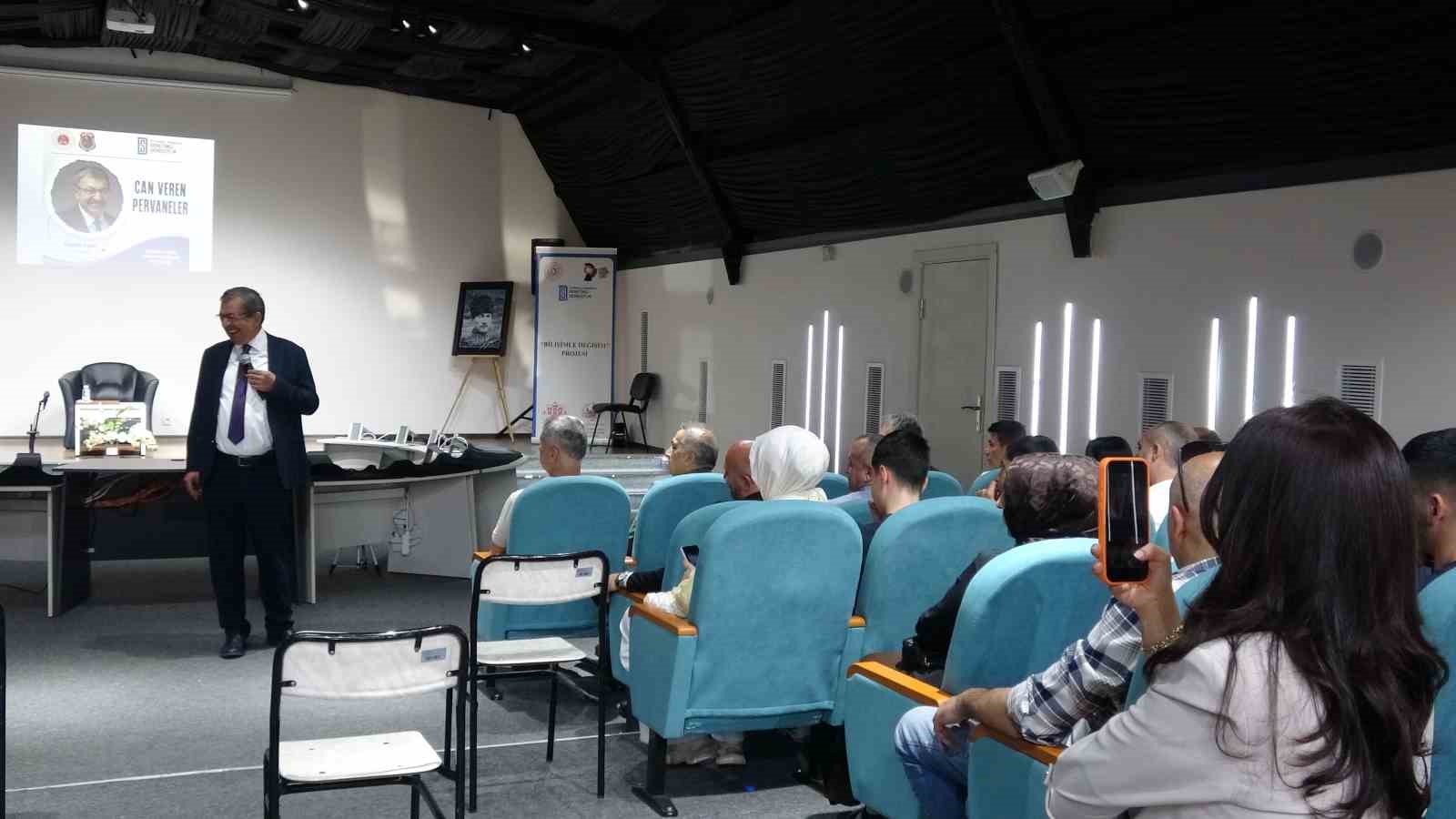 Denetimli Serbestlik M&uuml;d&uuml;rl&uuml;ğ&uuml;&rsquo;nden &ccedil;ocuklara ve ailelere anlamlı seminer: "Aile bizim sığınağımız ve kalemizdir"
