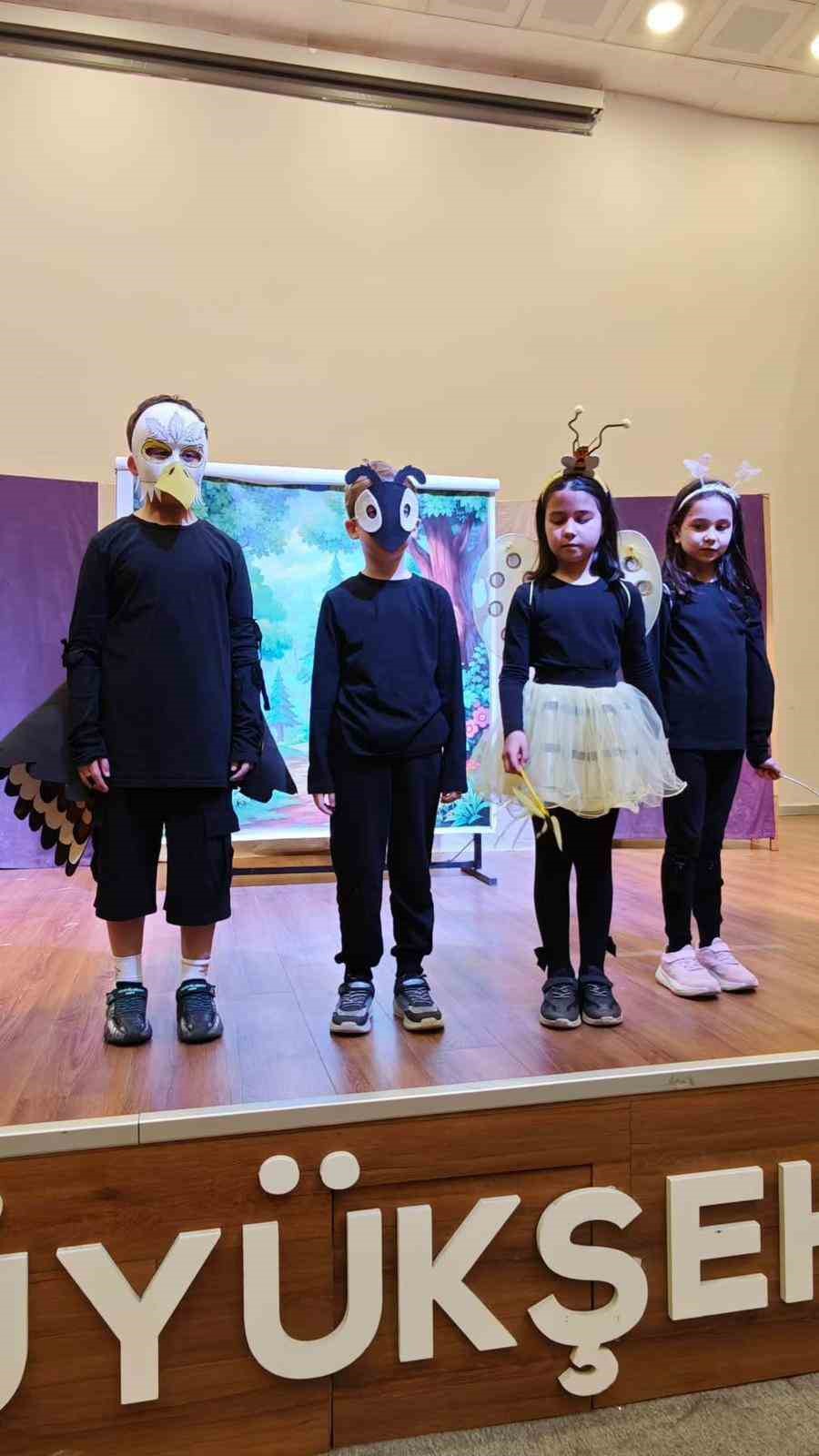 Minik &ouml;ğrencilerden hayvan sevgisi ve doğa bilinci mesajı
