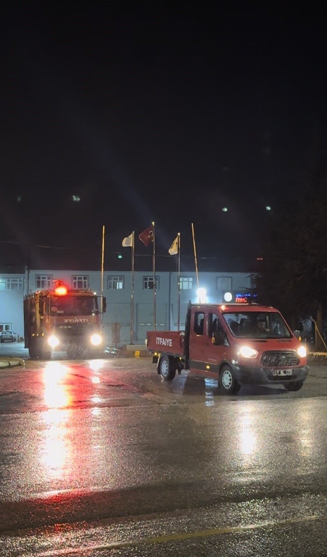 &Ccedil;orum Belediyesi&rsquo;nden selin vurduğu Havza&rsquo;ya destek
