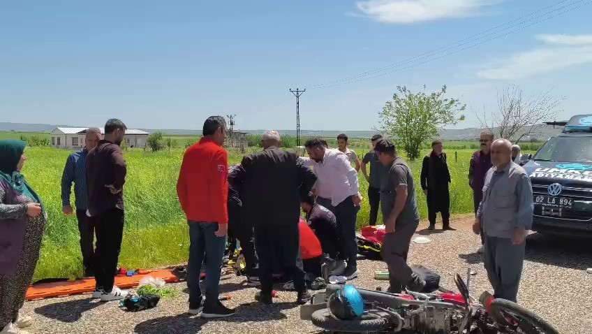 İki motosiklet çarpıştı: 2 yaralı
