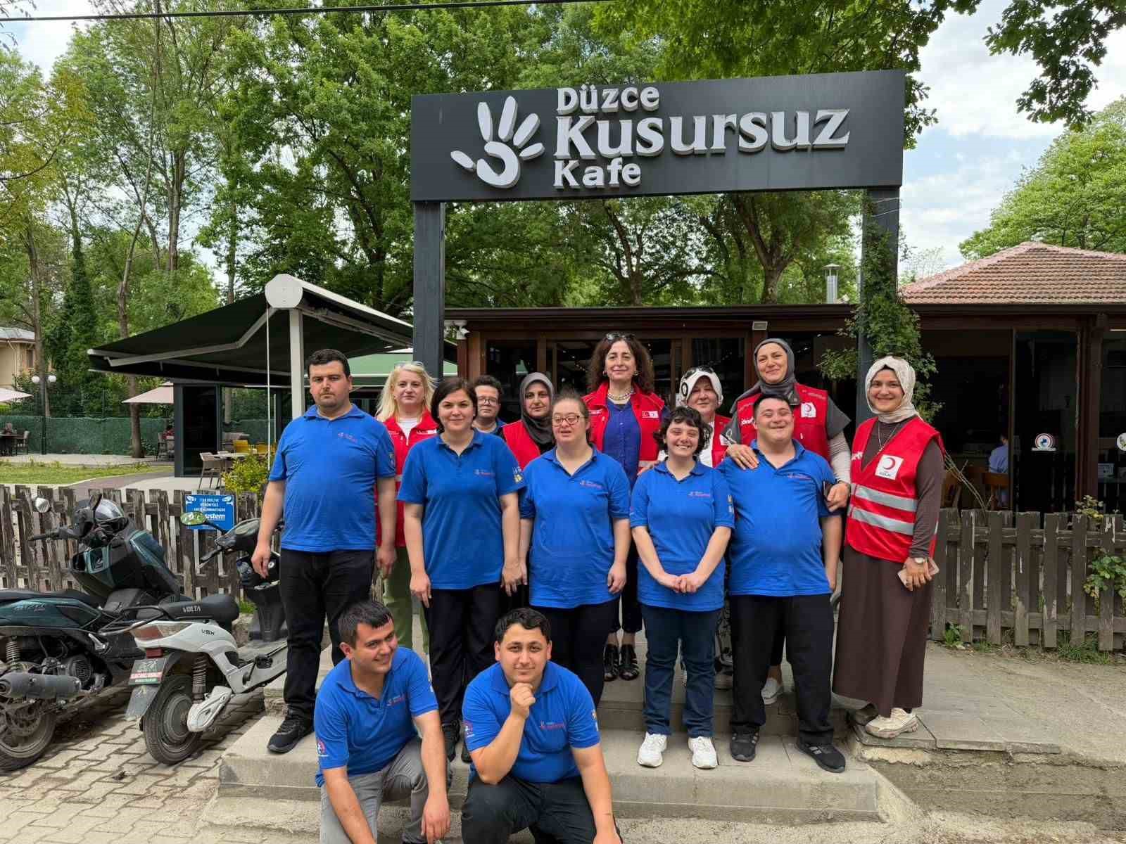 Kızılay&rsquo;dan Engelliler Haftası&rsquo;na anlamlı etkinlik
