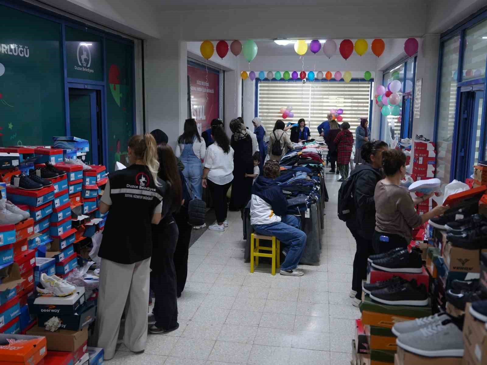 Bayramda &ccedil;ocukların y&uuml;z&uuml; g&uuml;lecek
