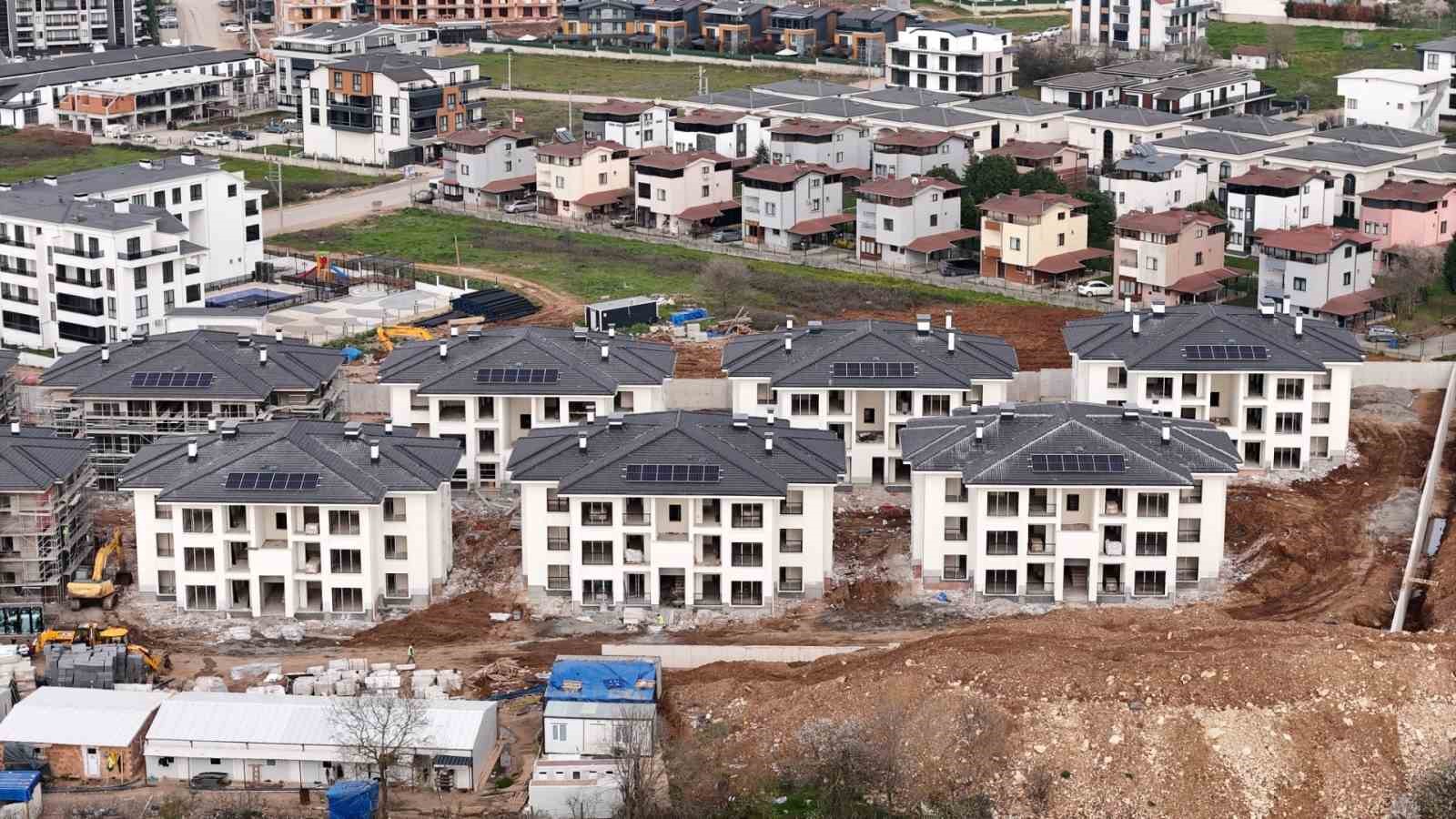 Kartepe Evleri&rsquo;nde kura heyecanı
