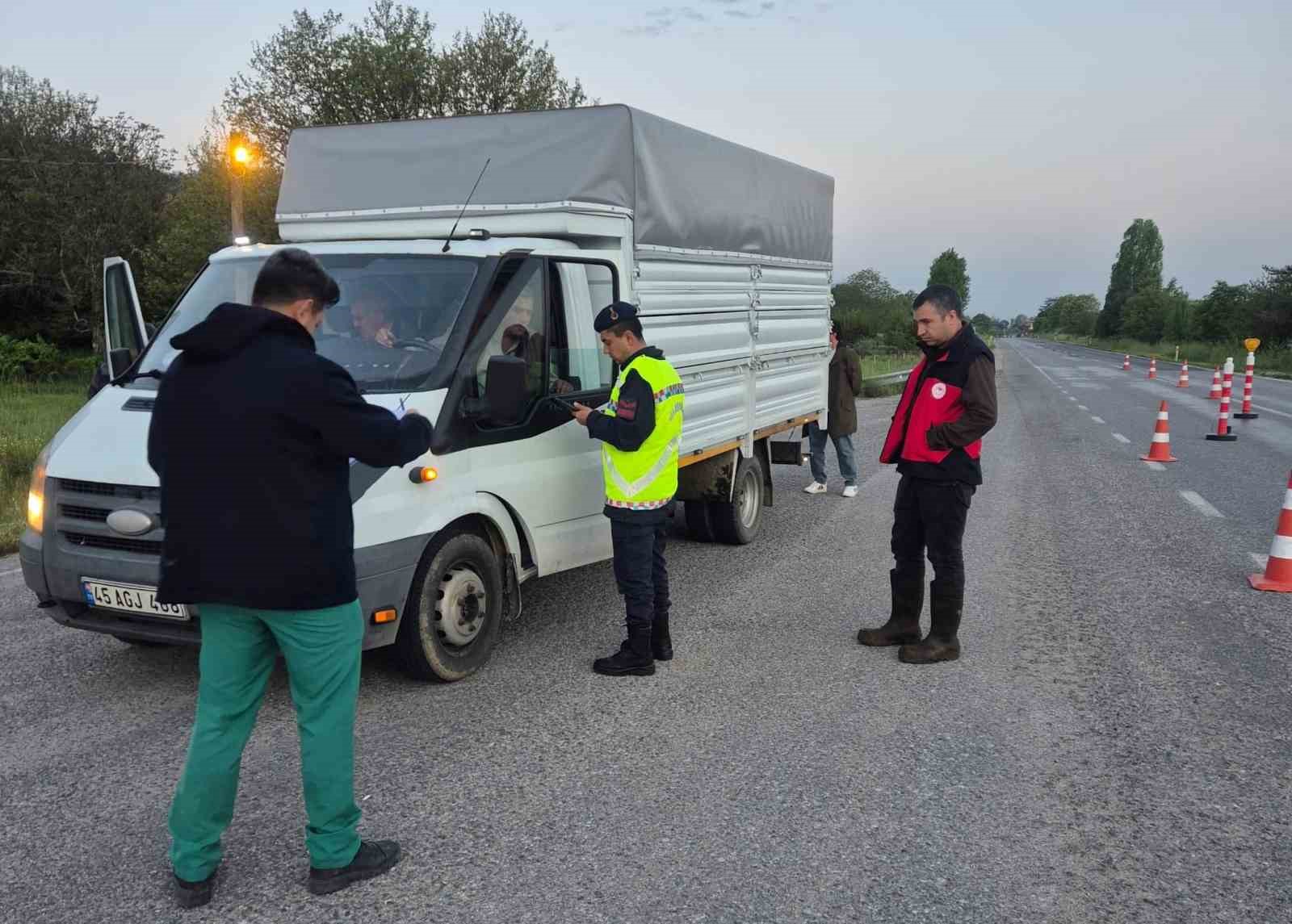 Simav’da yol kontrol faaliyeti