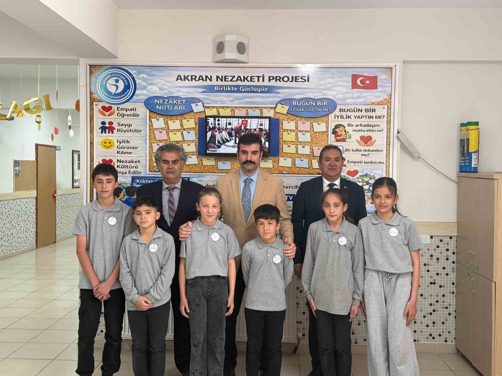 Sandıklı’da ’Akran Nezaketi Projesi’ hayata geçirildi