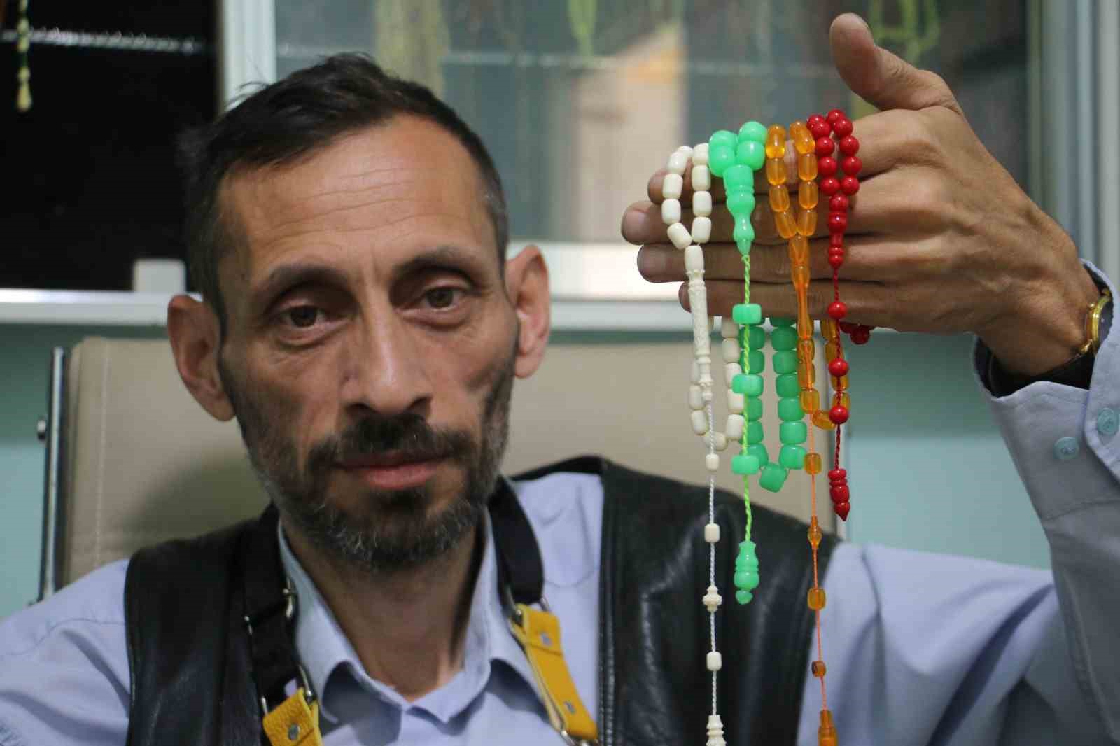 &Ccedil;ocuk yaşında engelli kaldı, azmi onu hayattan kopartmadı
