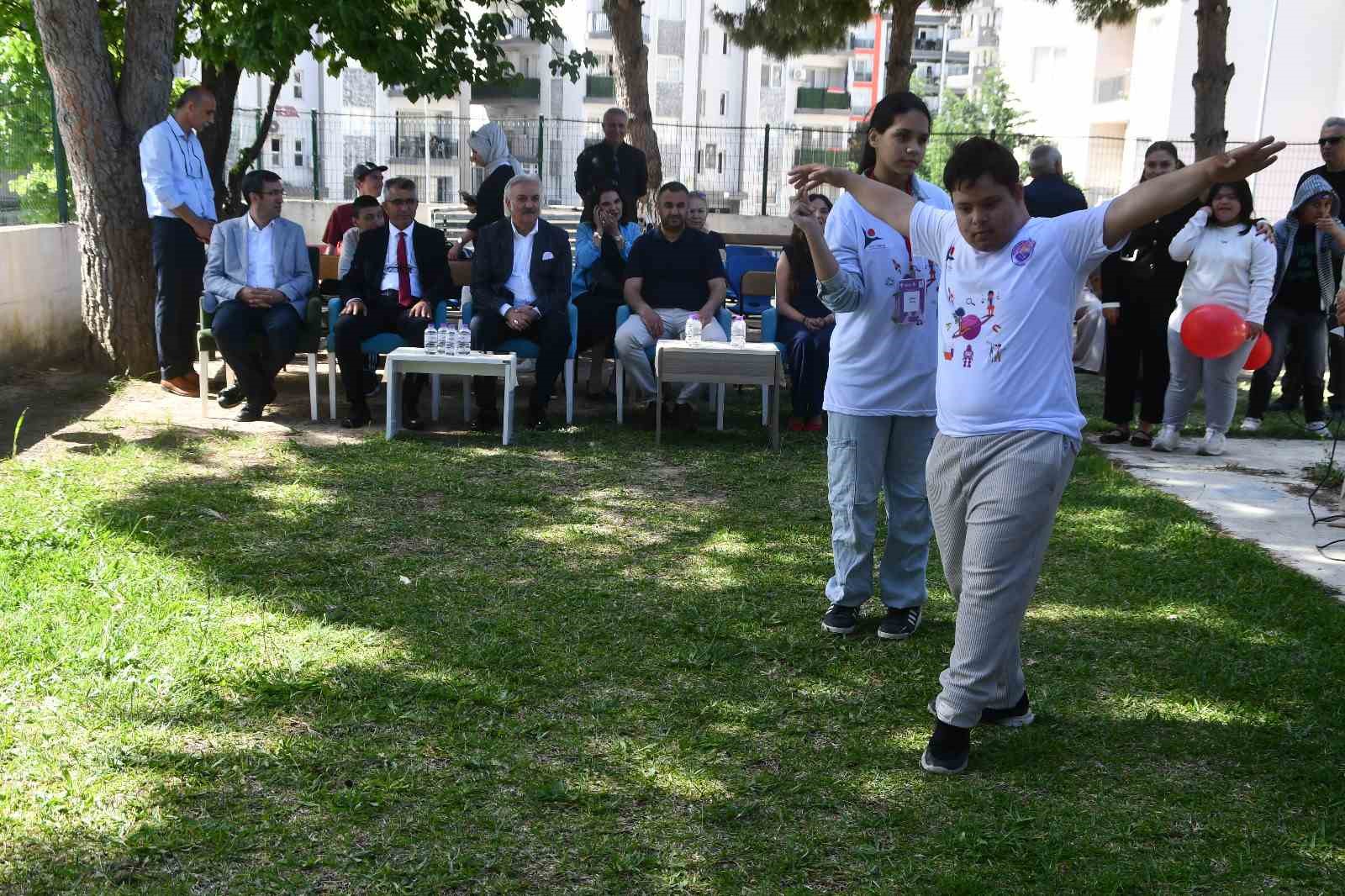 S&ouml;ke&rsquo;de &ouml;zel &ccedil;ocuklardan bilim sergisi
