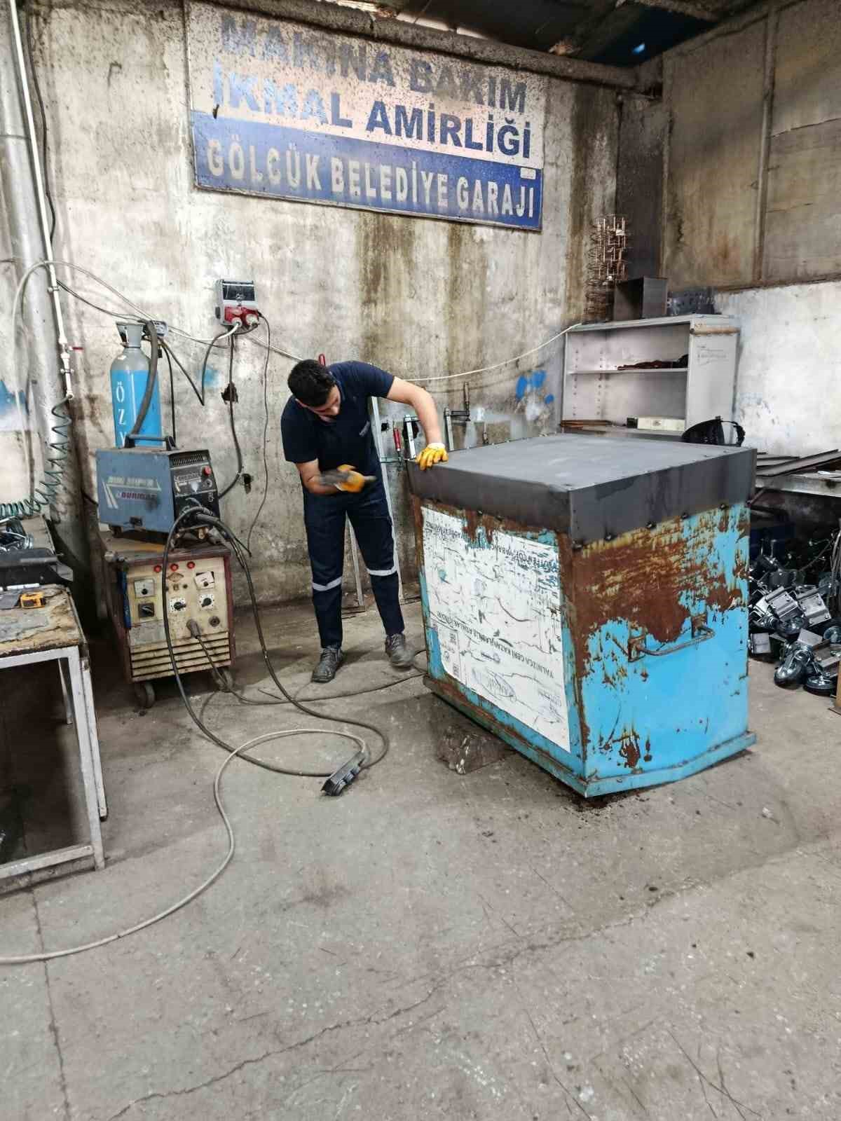 G&ouml;lc&uuml;k&rsquo;te eskiyen konteynerler &ccedil;&ouml;pe gitmiyor, yenilenerek tasarruf sağlanıyor

