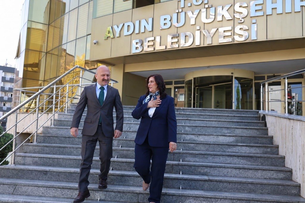 Başkan &Ccedil;er&ccedil;ioğlu, Vali Varol&rsquo;u ağırladı
