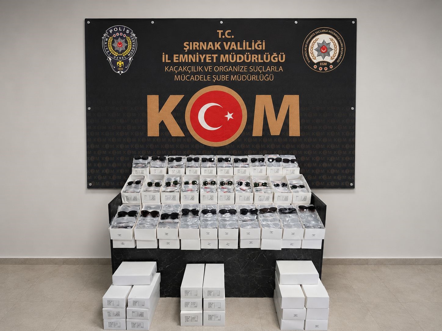 Şırnak’ta 5 milyon 700 bin liralık kaçak gözlük operasyonu: 1 tutuklama