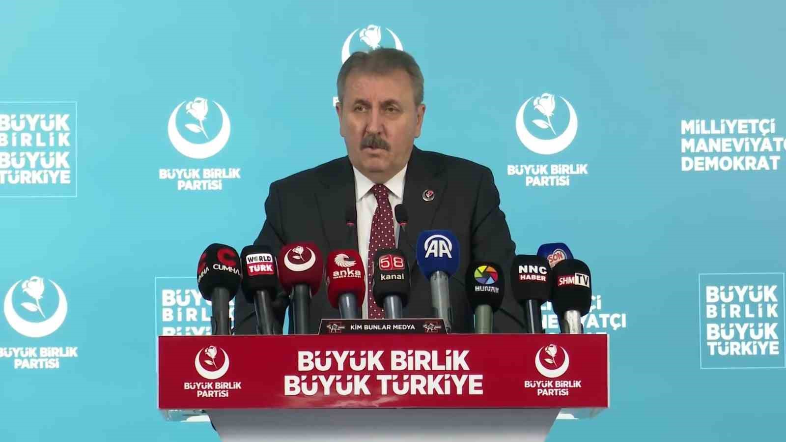 BBP Genel Başkanı Destici: "Türkiye kendi ilacını, aşısını önemli ölçüde üretebilen bir ülke konumuna gelecektir"