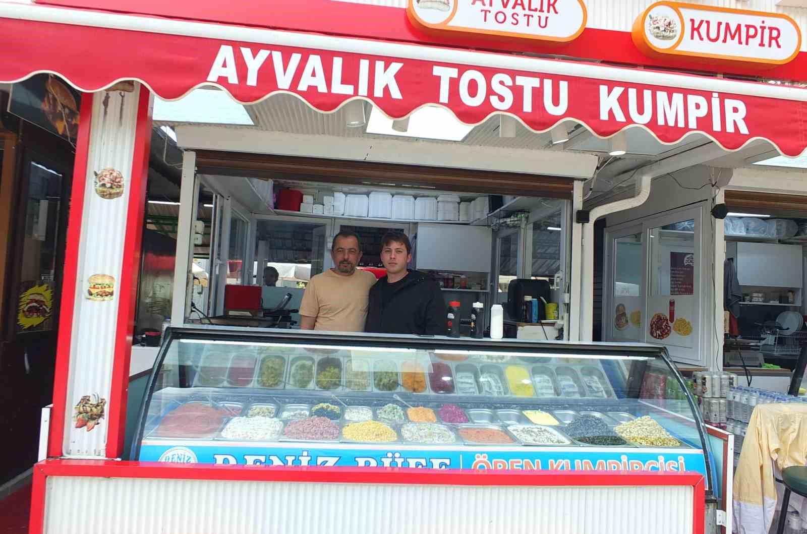 Burhaniye&rsquo;de &Ouml;ren esnafı ilgi bekliyor
