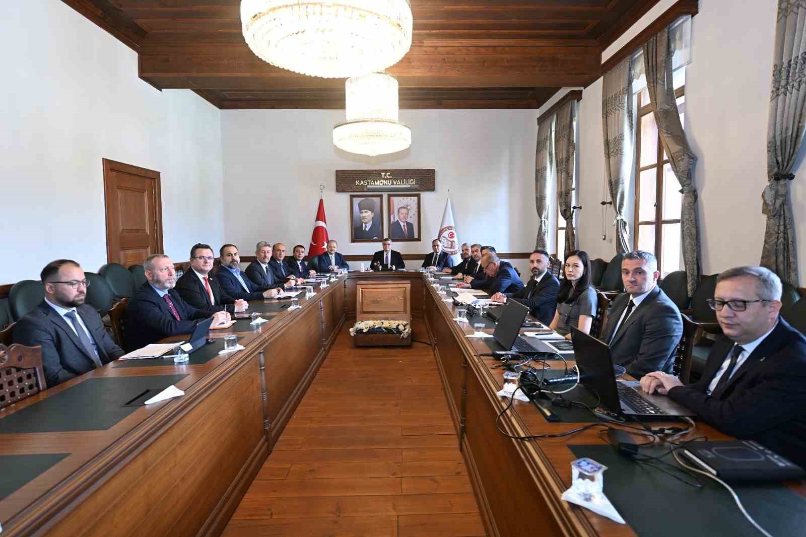 KUZKA y&ouml;netim kurulu projeleri masaya yatırıldı
