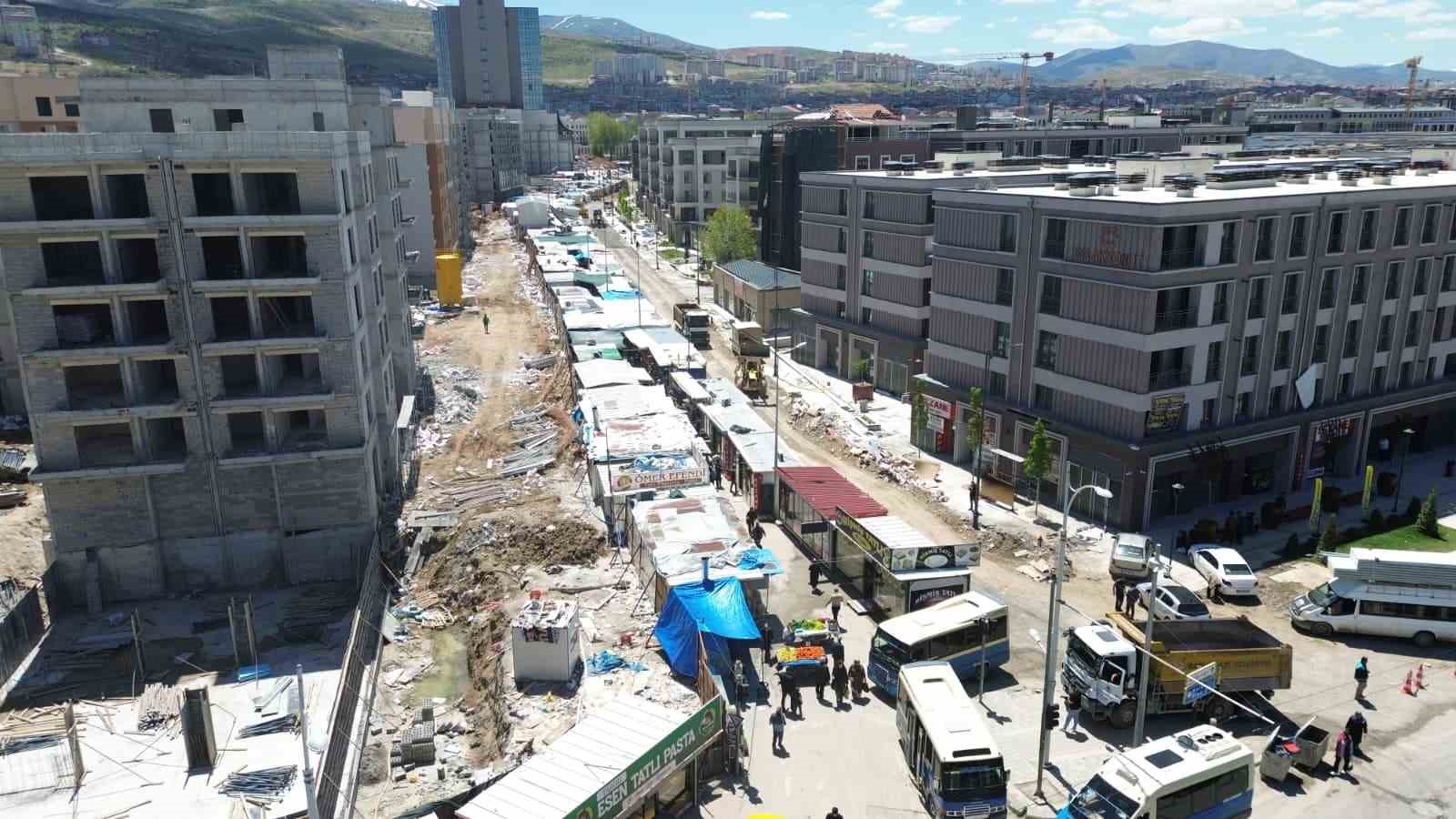 Battalgazi Belediyesi&rsquo;nden Akpınar&rsquo;da yaya trafiğine d&uuml;zenleme
