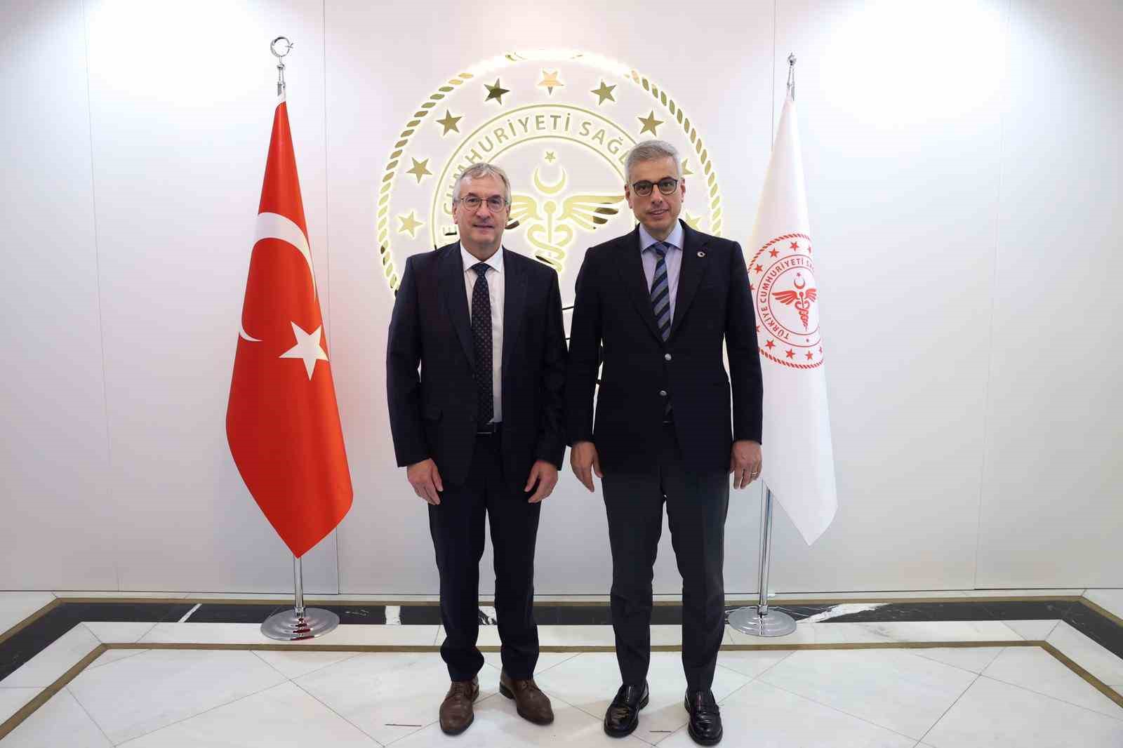 Bakan Memişoğlu, Bel&ccedil;ika Valonya H&uuml;k&uuml;meti Başkan Yardımcısı Jeholet ile g&ouml;r&uuml;şt&uuml;
