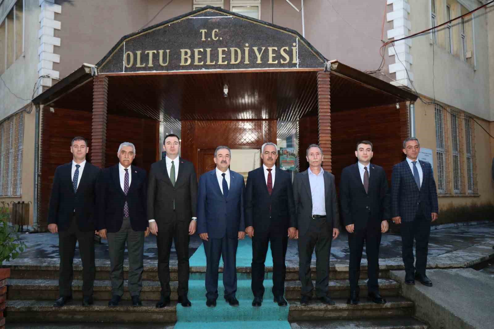 Akyel, memleketi Erzurum’da