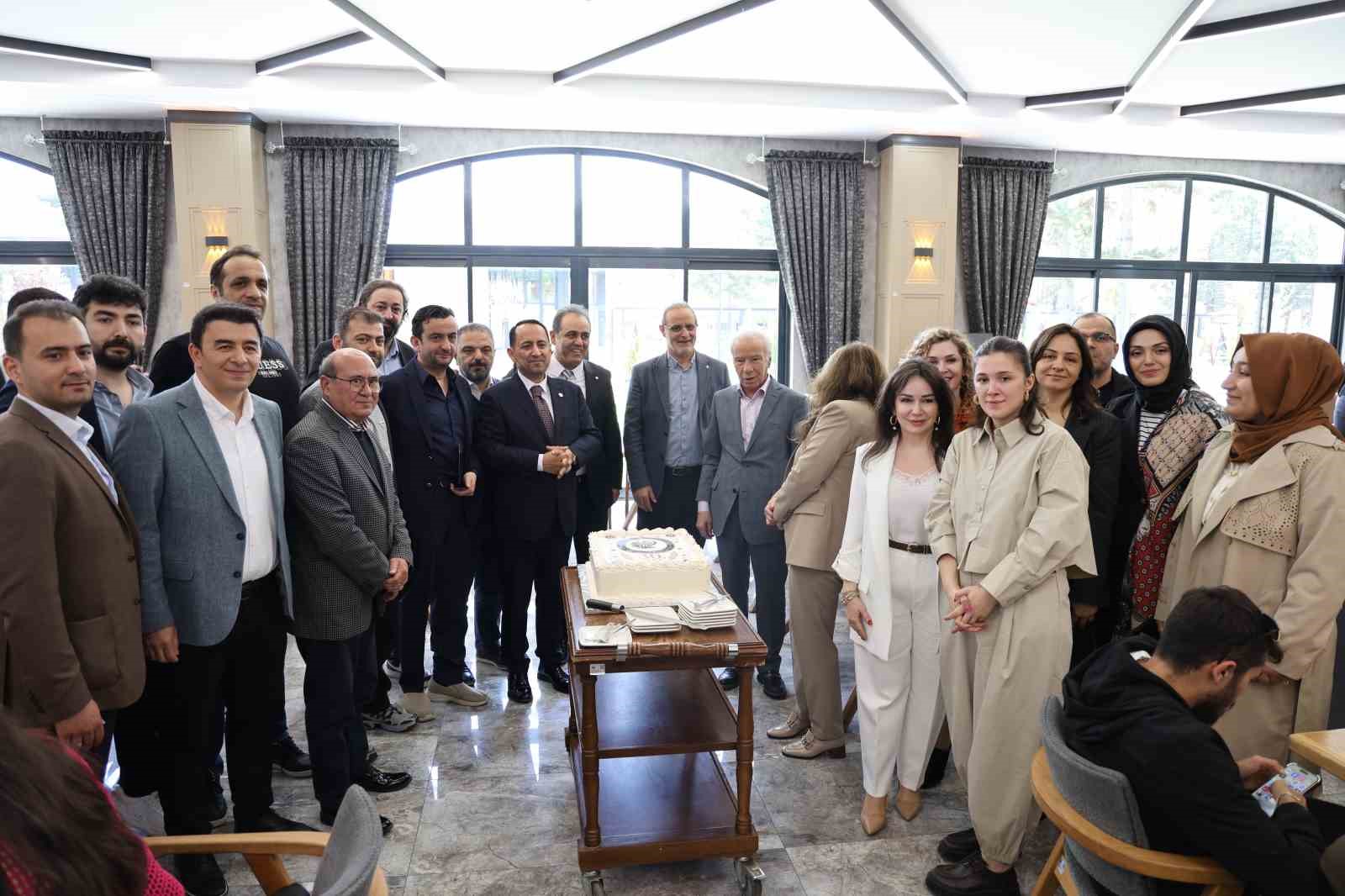 Sivas’ta eczacılar Eczacılık Günü’nde bir araya geldi,
