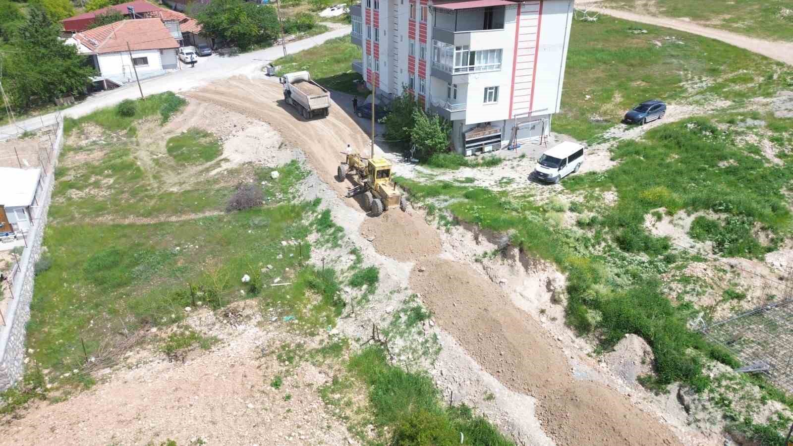 Battalgazi’de yol düzenleme çalışmaları devam ediyor
