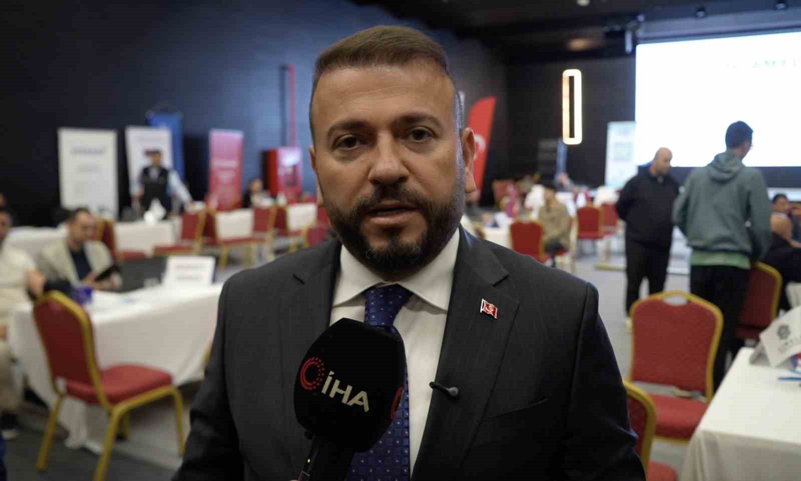 Arnavutköy’de Engelsiz İstihdam Fuarı yoğun ilgi gördü
