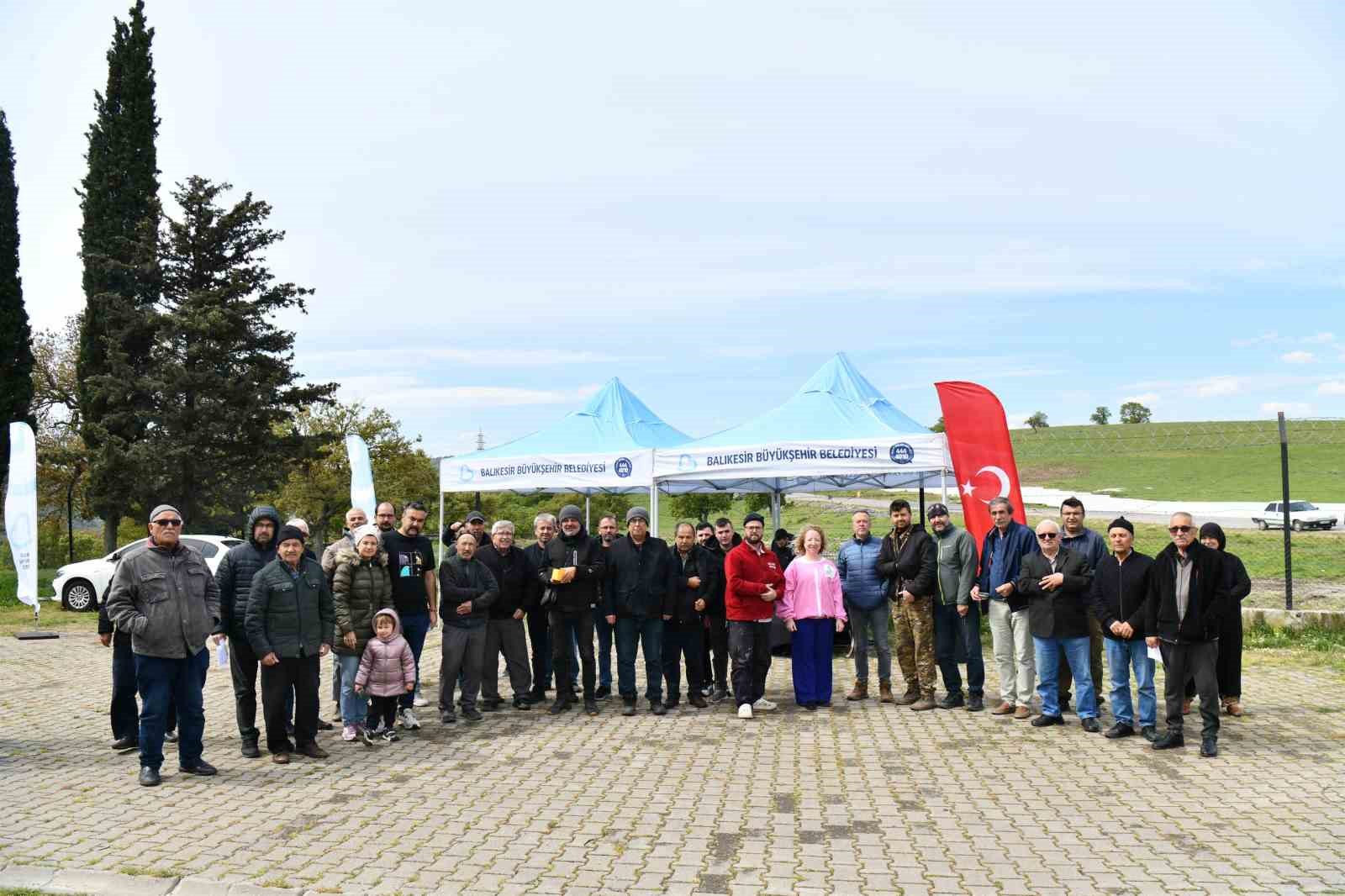 Büyükşehir Belediyesi’nden arıcıları sevindiren destek