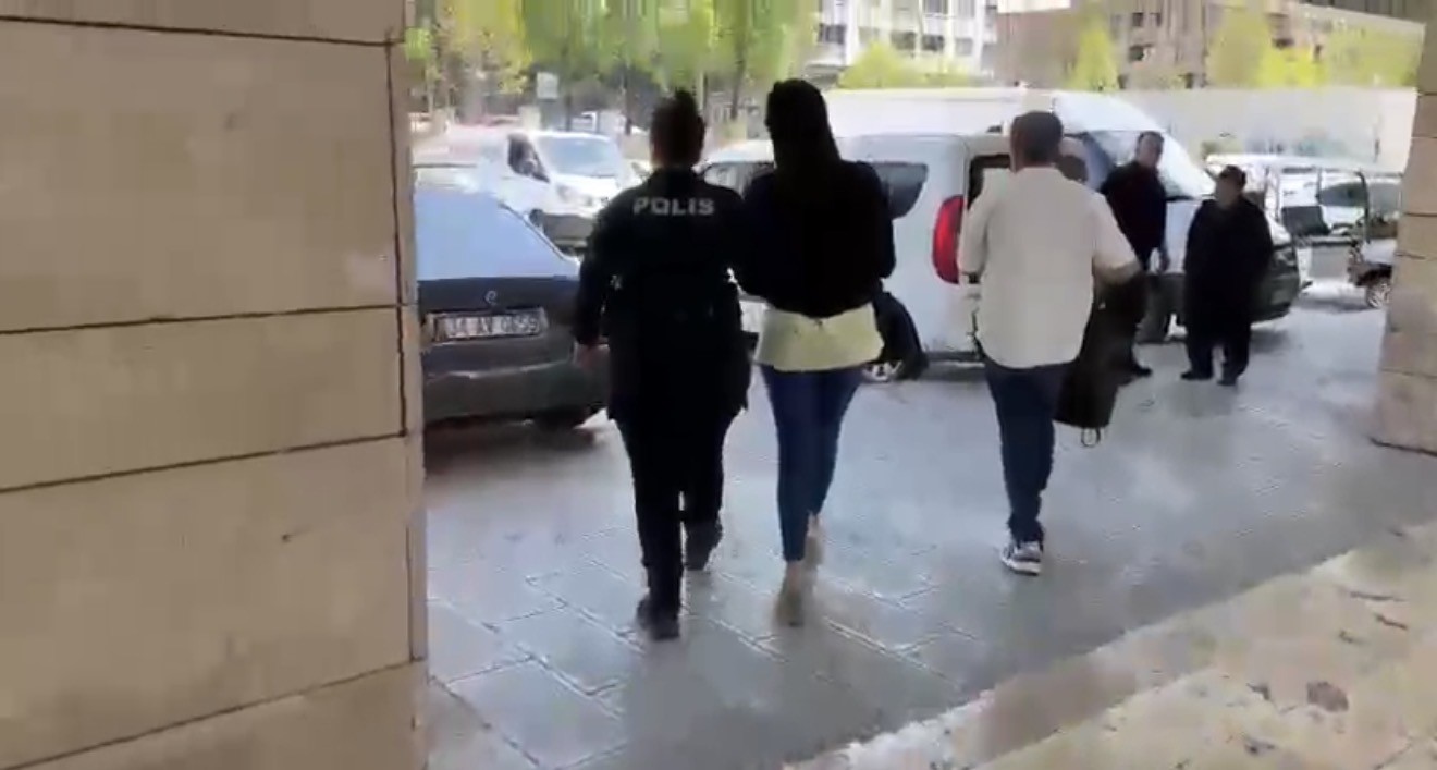 Samsun&rsquo;da 19 yıl ve 9 yıl hapisle aranan 2 h&uuml;k&uuml;ml&uuml; yakalandı
