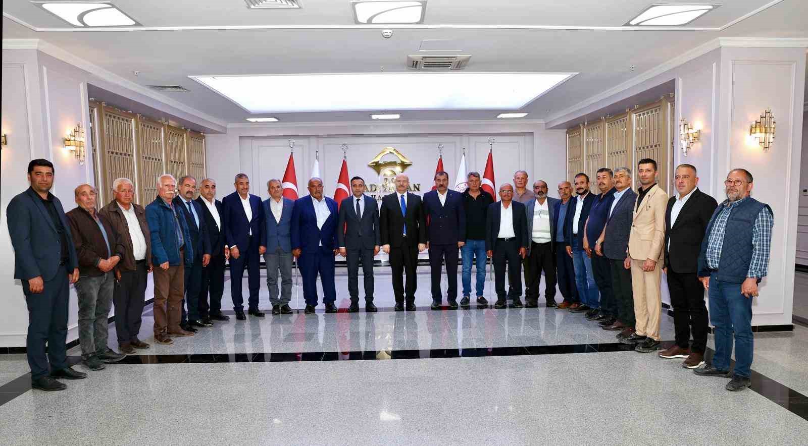 Ak&ccedil;adağ&rsquo;dan Vali K&uuml;&ccedil;&uuml;k&rsquo;e hayırlı olsun ziyareti
