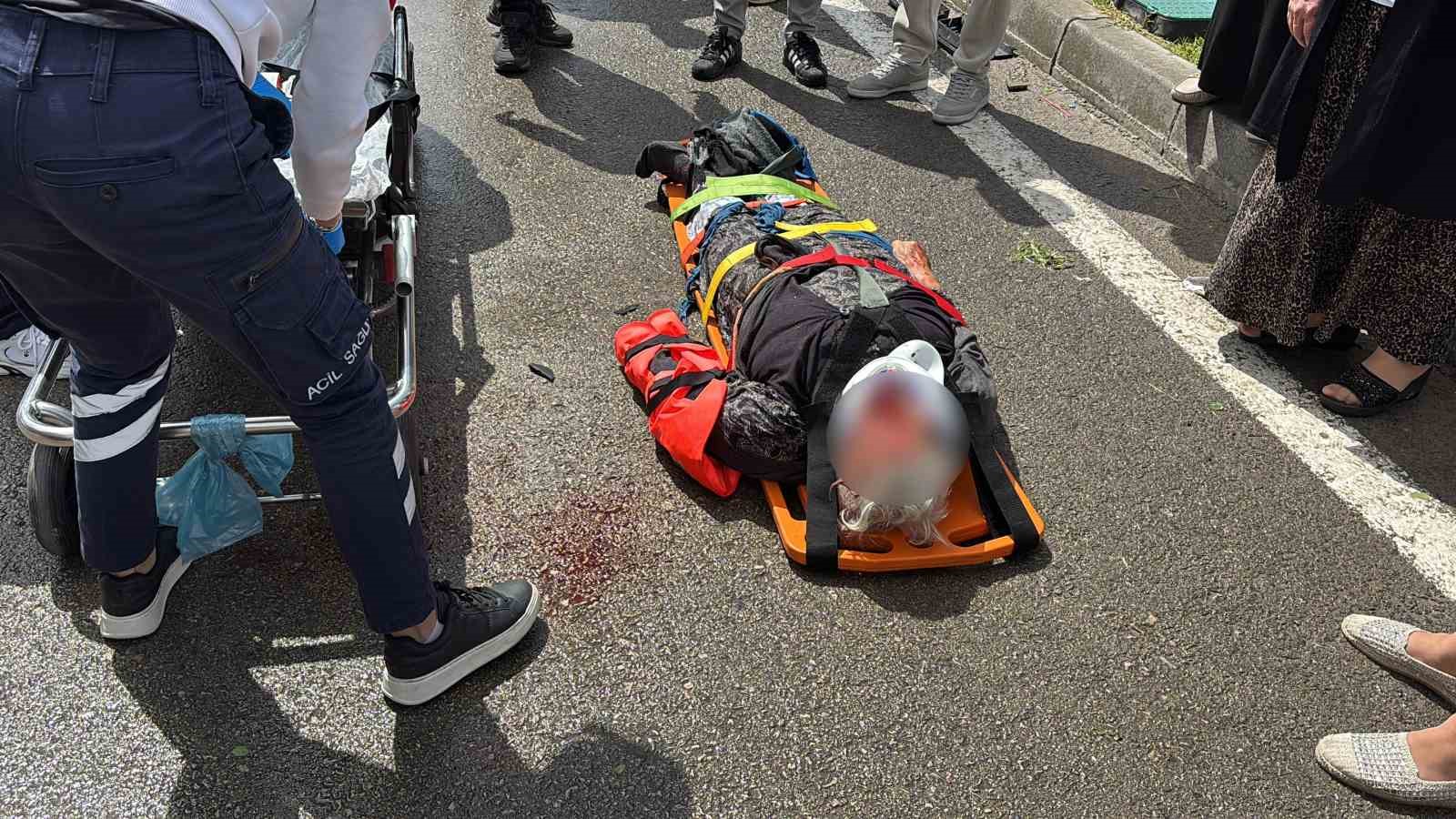 Otomobilin çarptığı yaşlı kadın ağır yaralandı