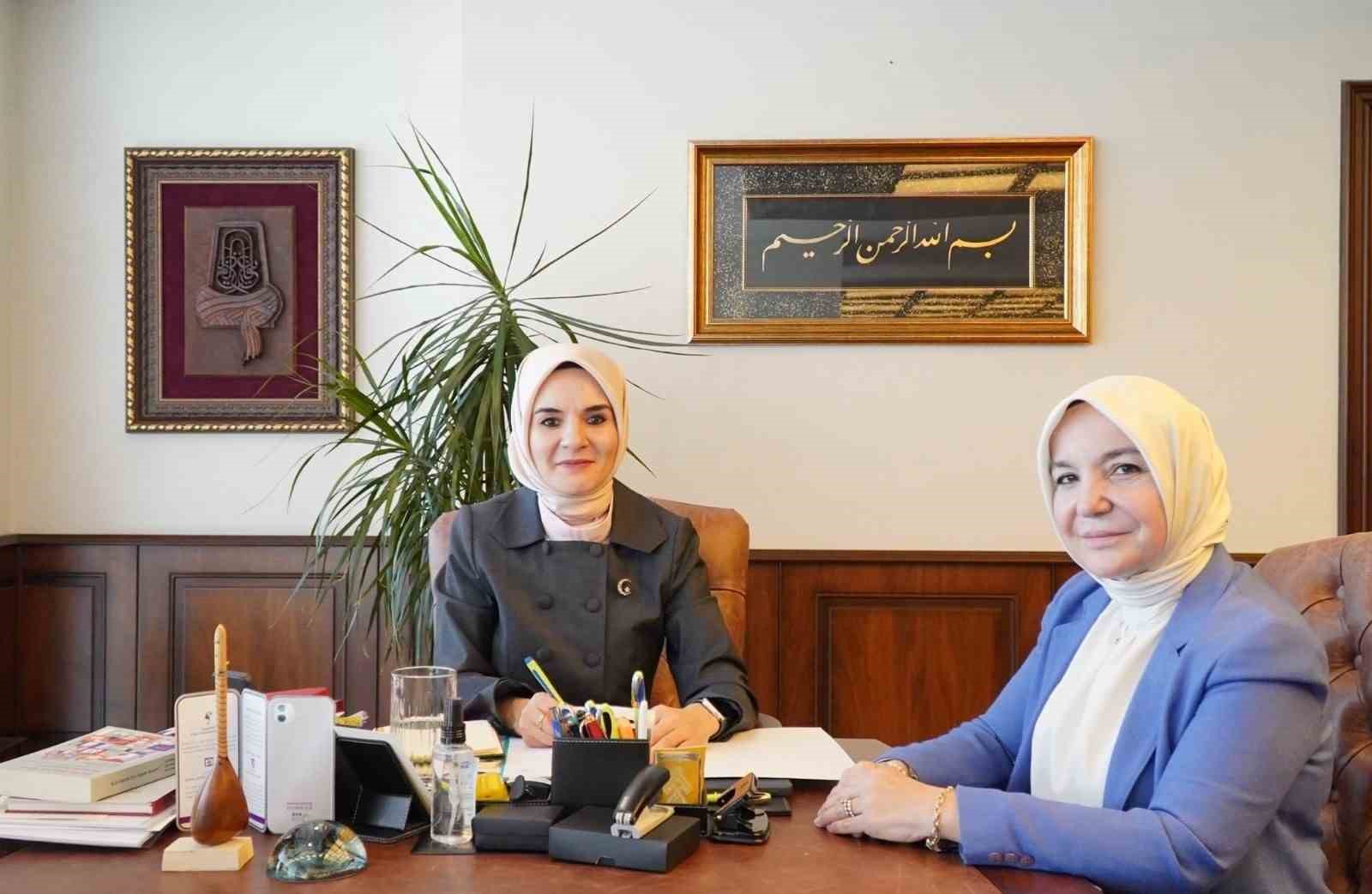 Bakan G&ouml;ktaş, Dar&uuml;laceze&rsquo;ye kurban bağışı yaptı
