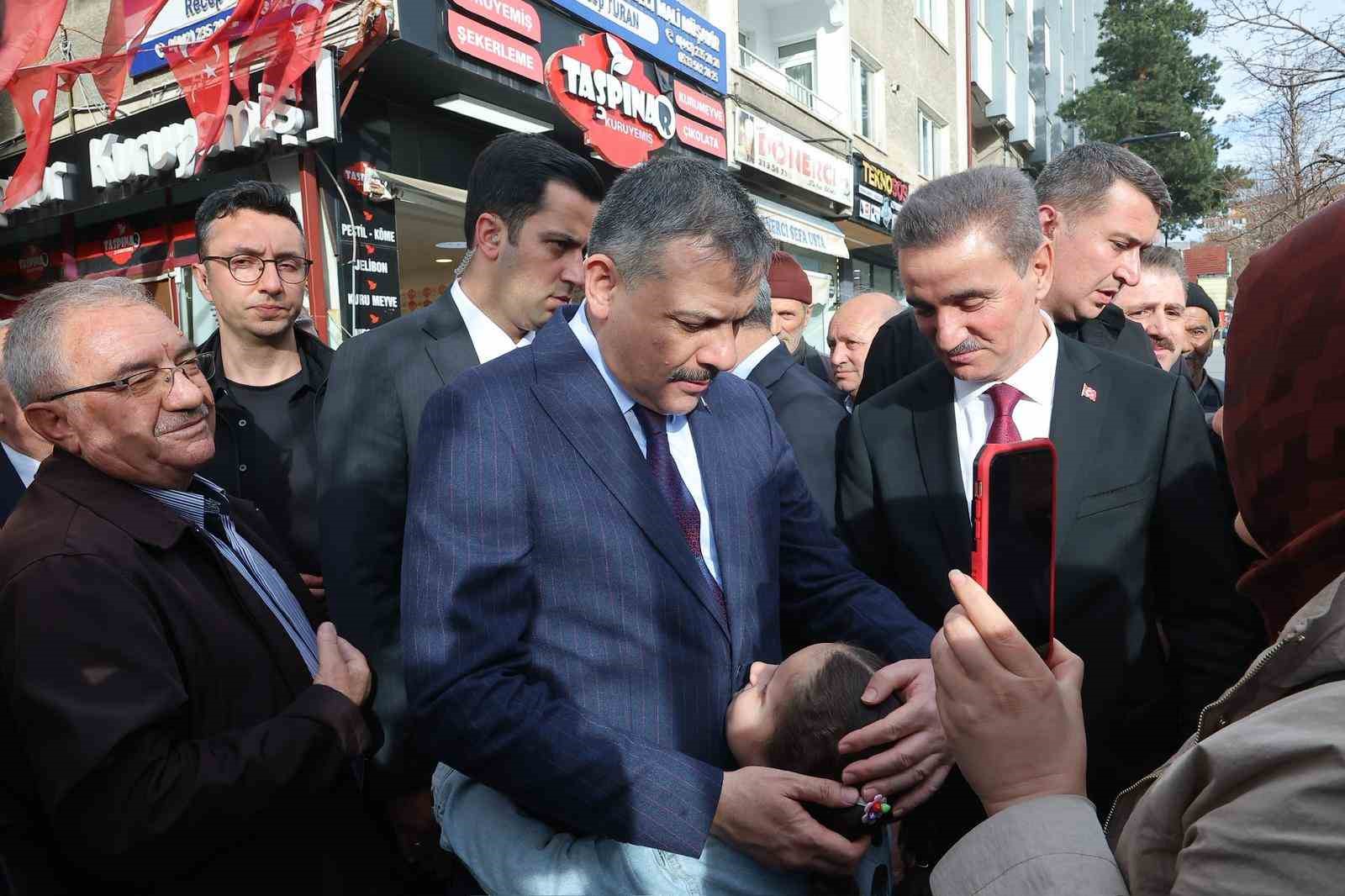 İ&ccedil;işleri Bakanı &Ccedil;ift&ccedil;i: "Eser ve hizmet siyasetinden ayrılmadan &uuml;lkemizi her alanda daha g&uuml;&ccedil;l&uuml; yarınlara taşıyacağız"
