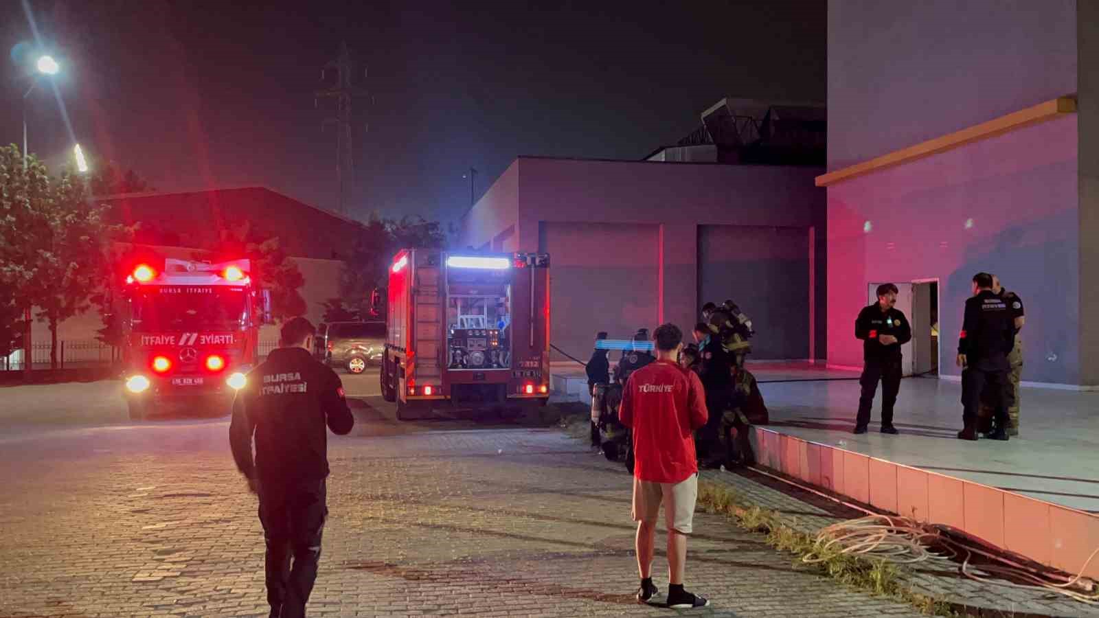 Bursa’da sporcu kamp merkezinde çıkan yangın söndürüldü
