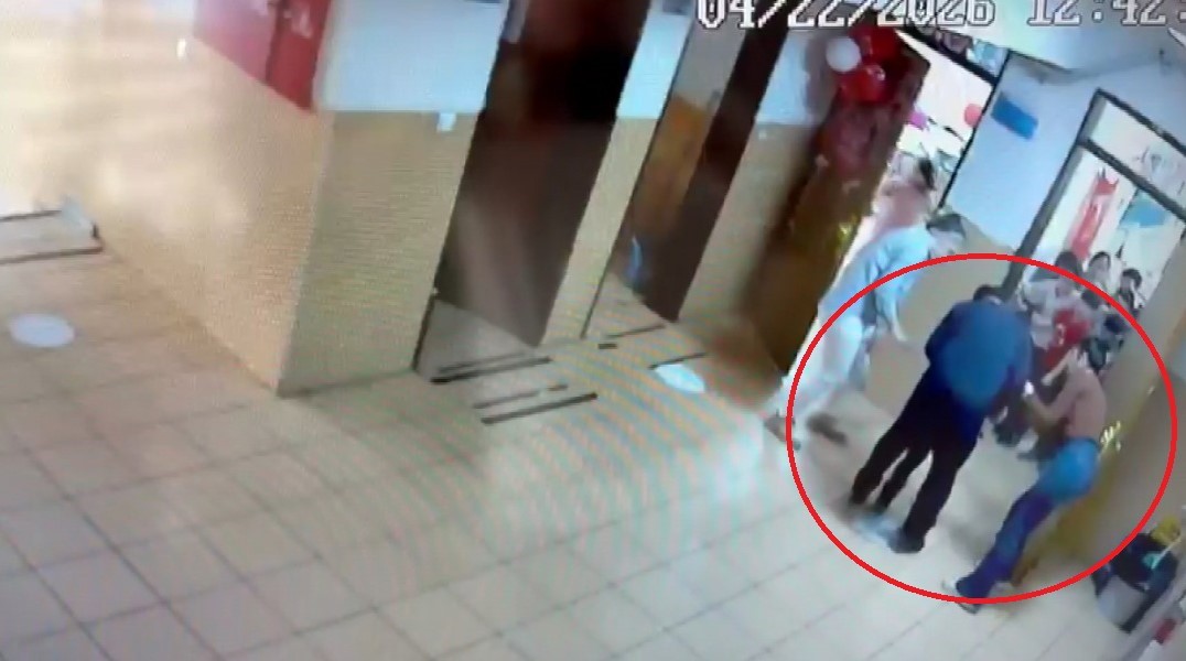 Arka arkaya 2 kez ölümden dönen 7 yaşındaki öğrenciyi öğretmenlerinin Hemlich manevrası hayata tutundurdu