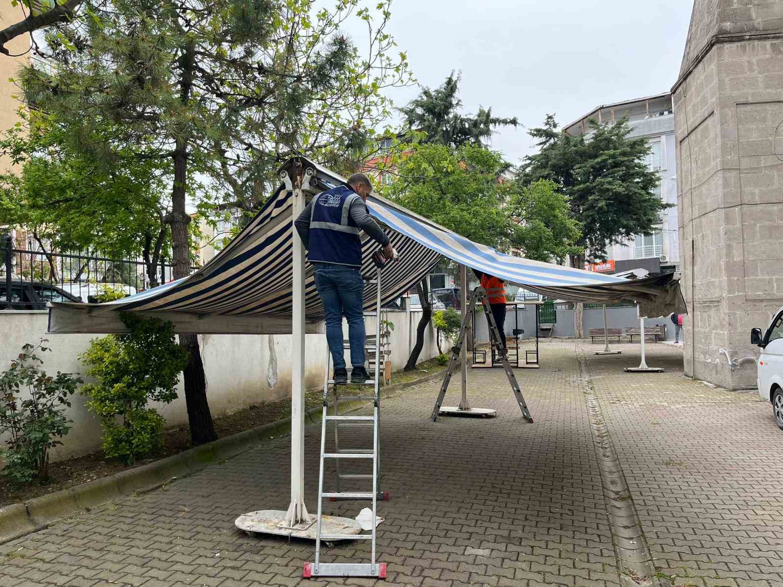 Esenyurt&rsquo;ta camilerde bakım ve yenileme seferberliği
