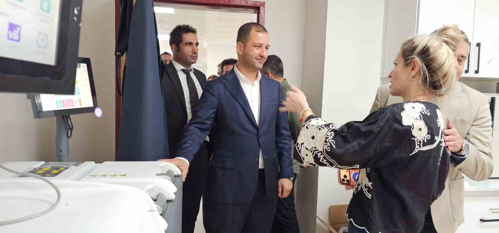 Hayırsever işadamı Özel’den Mardin Eğitim ve Araştırma Hastanesine anlamlı sağlık desteği
