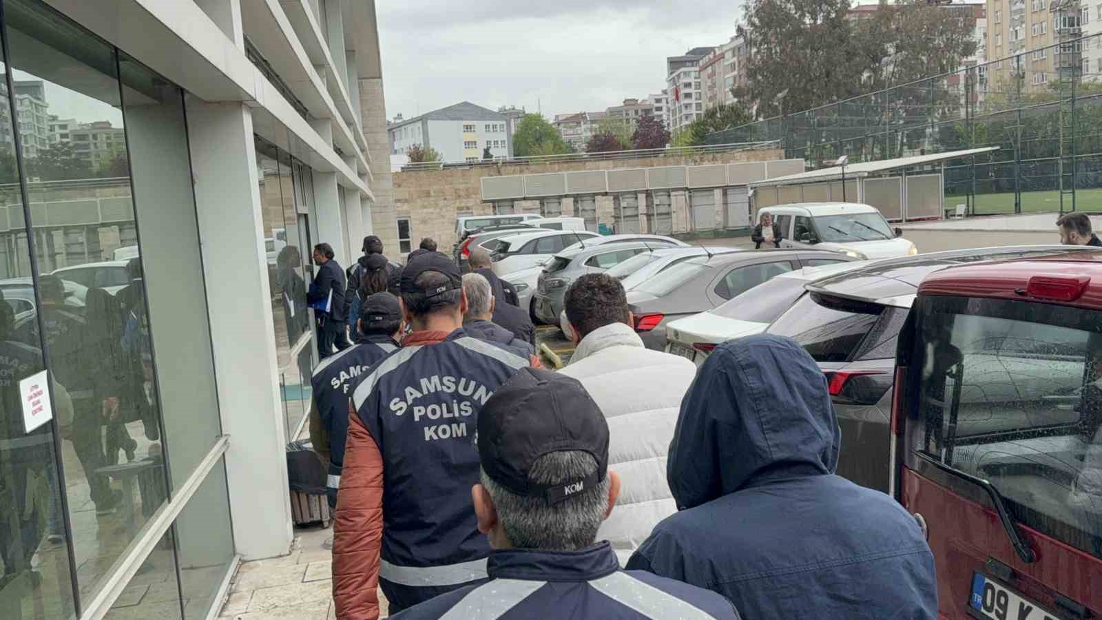 Samsun’daki rüşvet operasyonunda 4’ü doktor 8 kişi adliyeye sevk edildi
