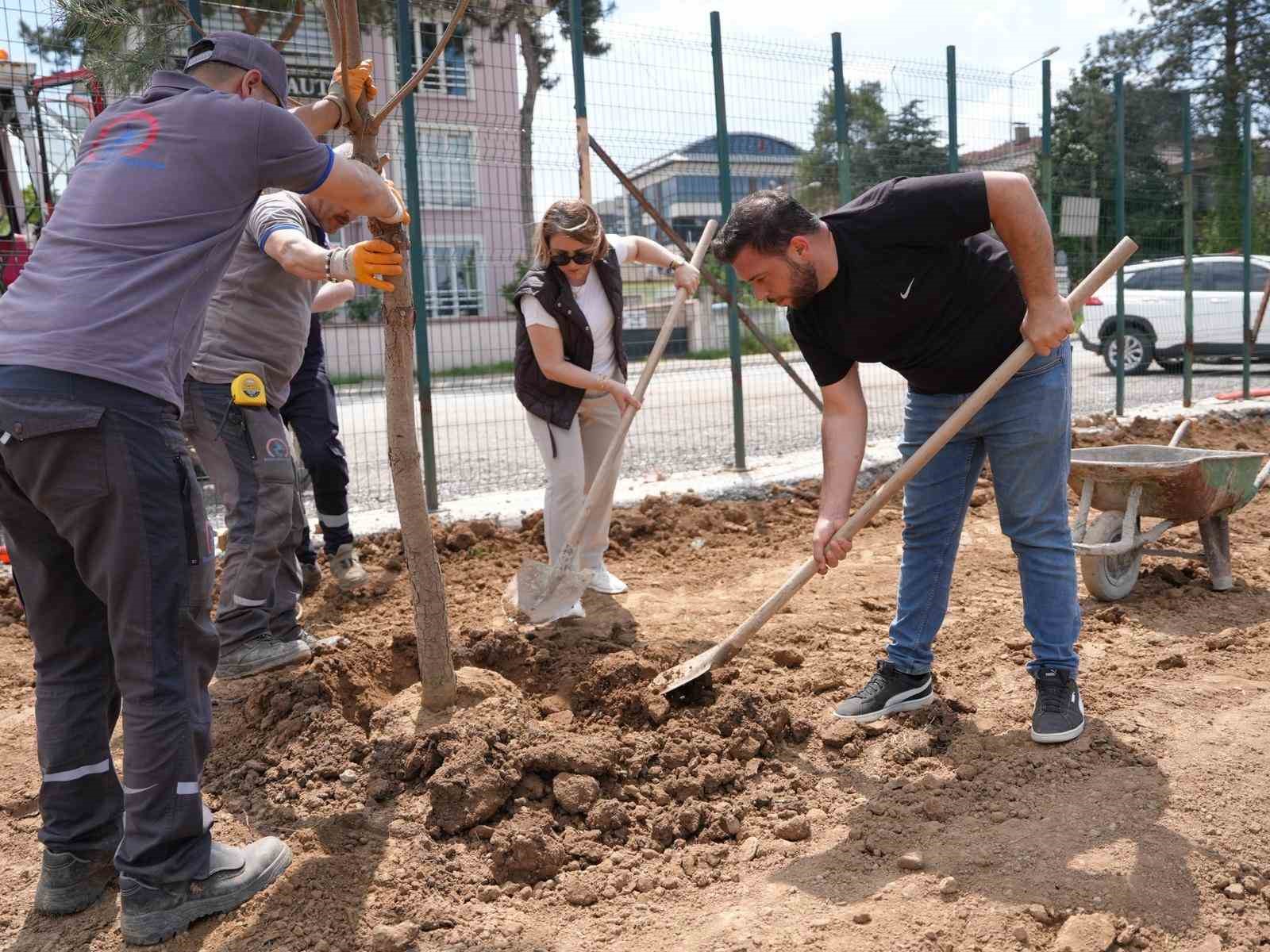 Eski stadyum yeni yaşam merkezine dönüştürülüyor
