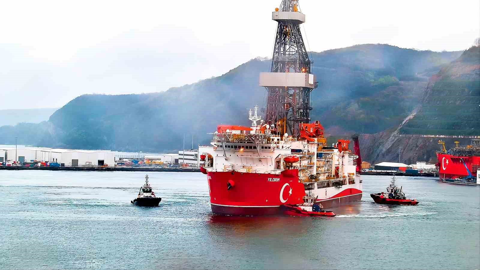 Yıldırım Derin Deniz Sondaj Gemisi ilk görevi için Karadeniz’de
