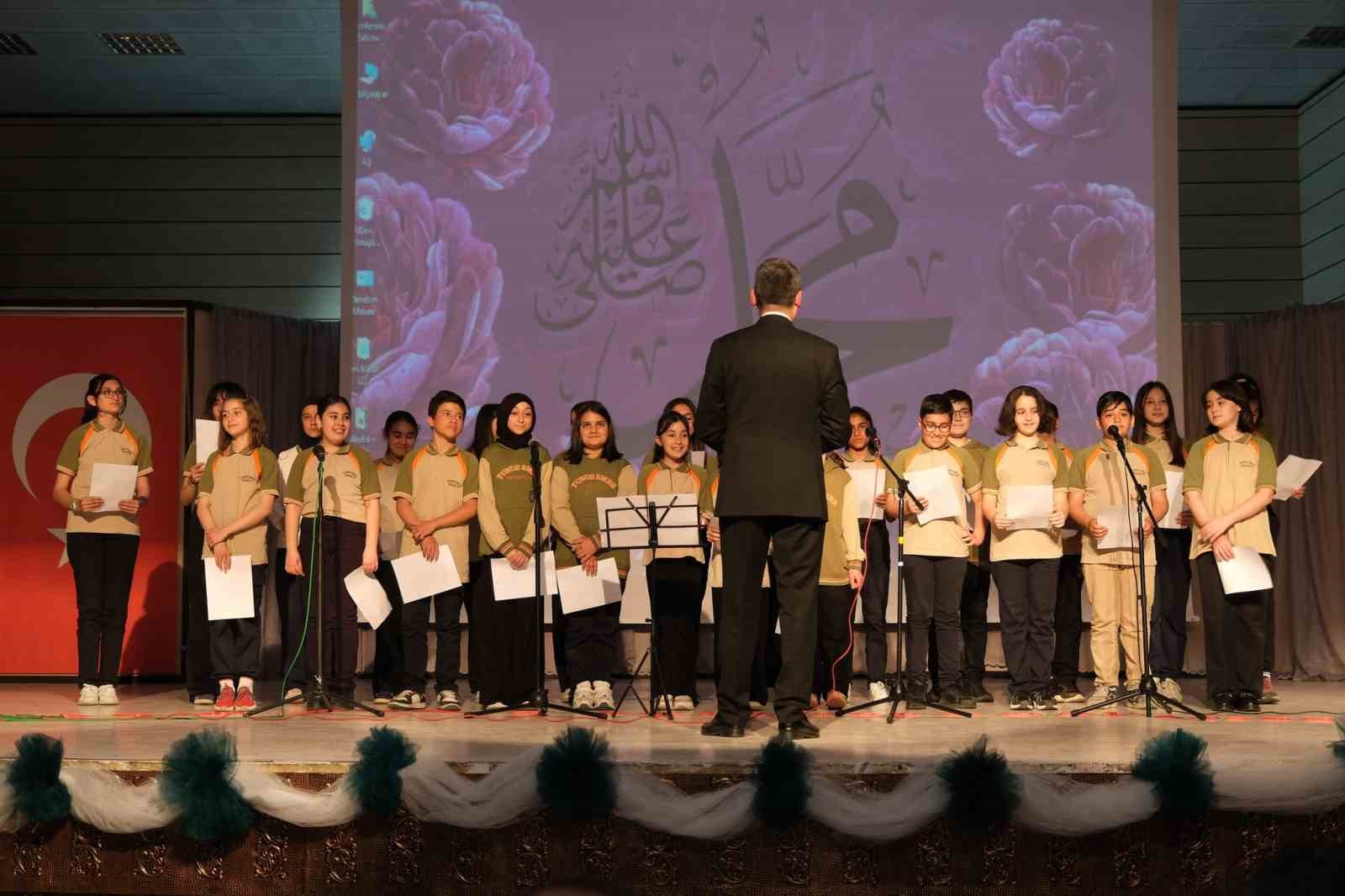 Erzincan&rsquo;da &Ccedil;EDES kapsamında Mevlid-i Nebi programı d&uuml;zenlendi

